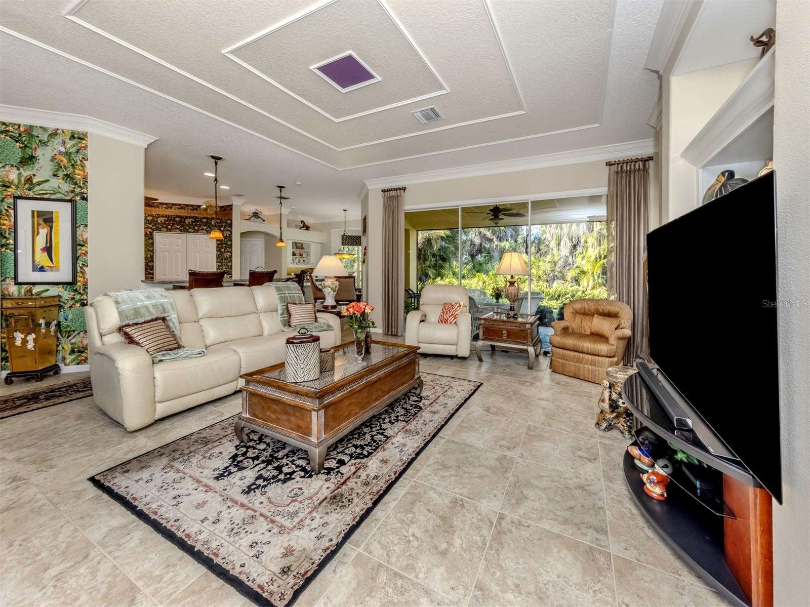 VENICE GOLF & COUNTRY CLUB - Residential