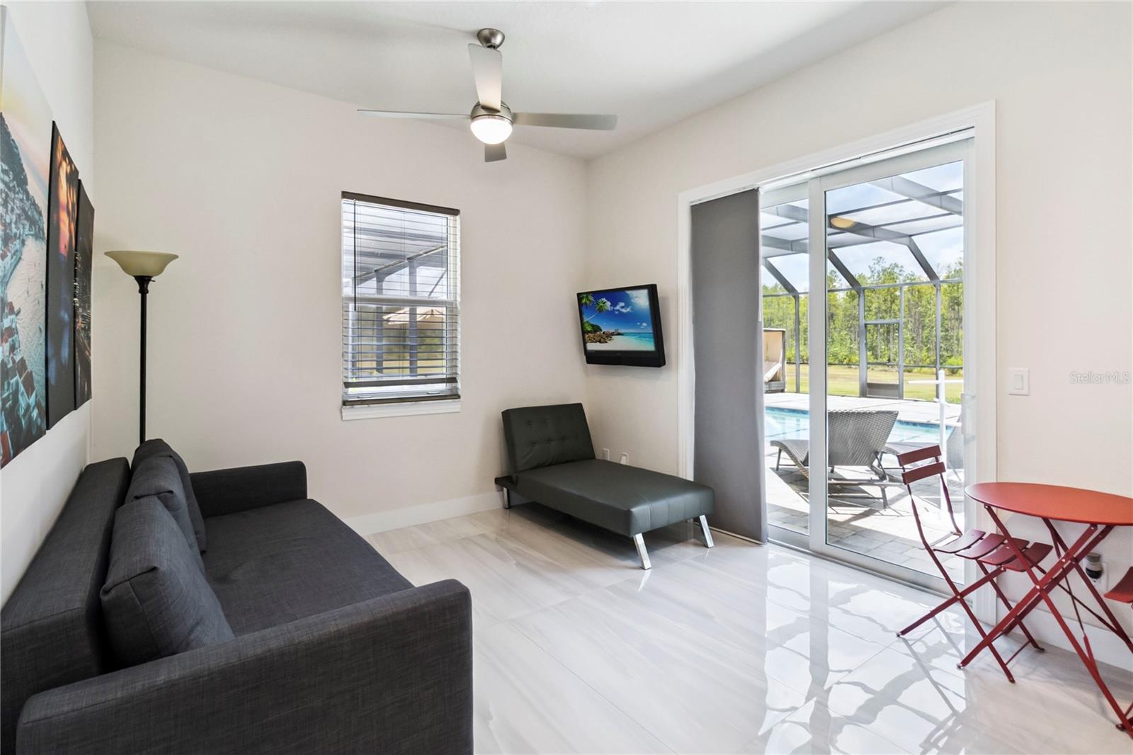 SWEETWATER UN 1 - Residential