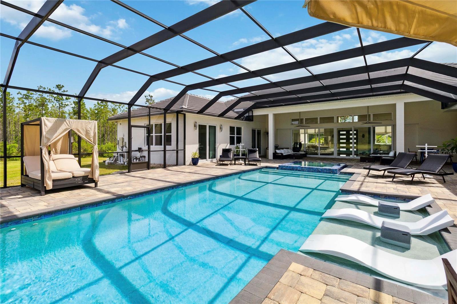 SWEETWATER UN 1 - Residential