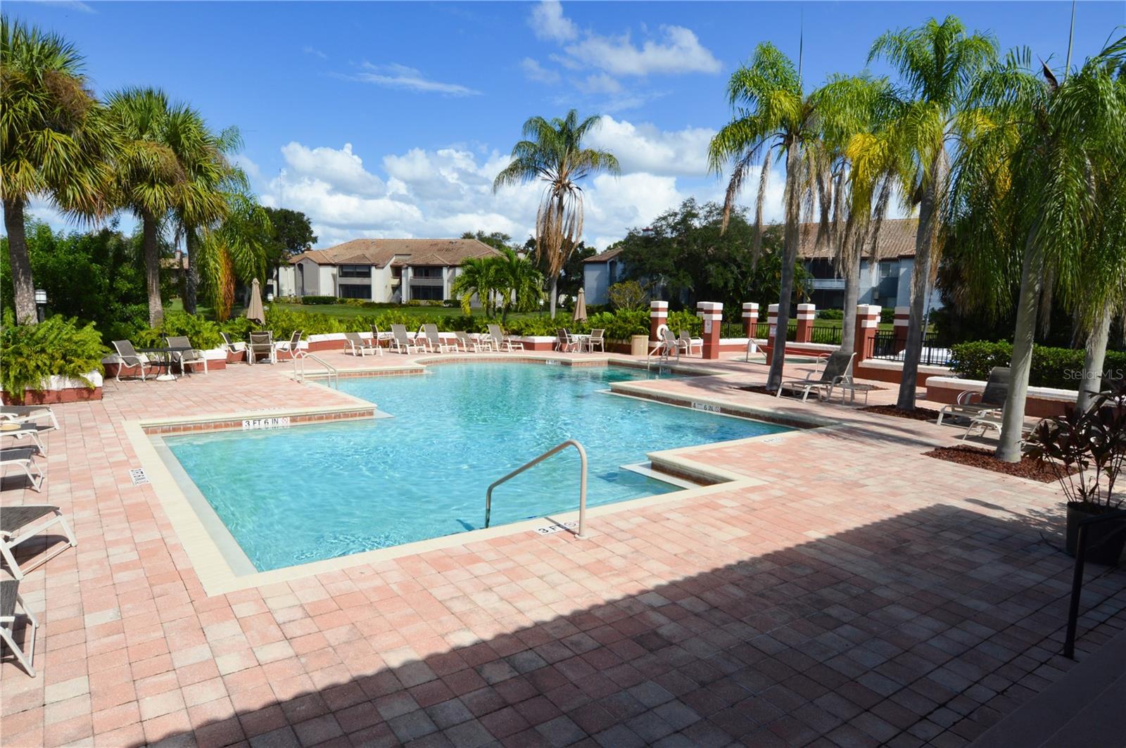 ITOPIA PRIVATE RESIDENCES CONDO - Residential Lease