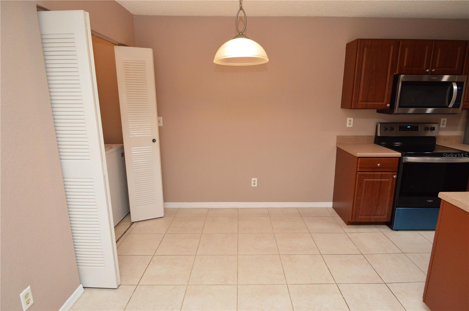 ITOPIA PRIVATE RESIDENCES CONDO - Residential Lease