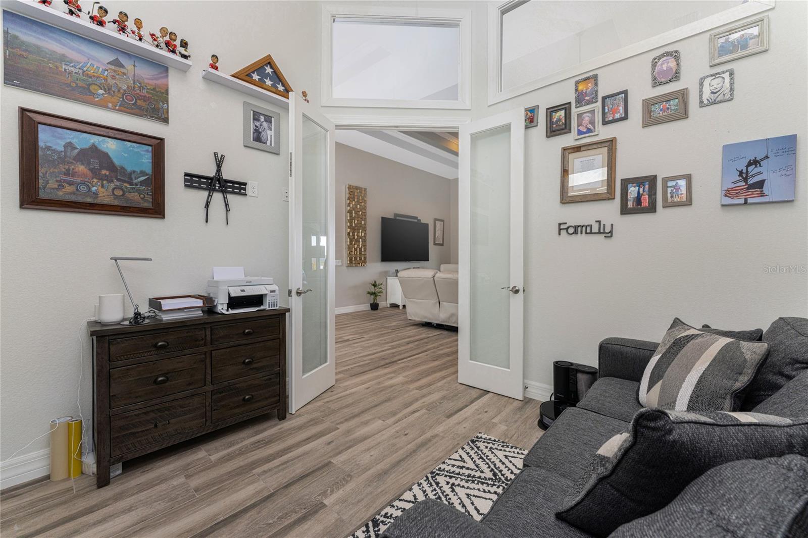 ROTONDA LAKES - Residential