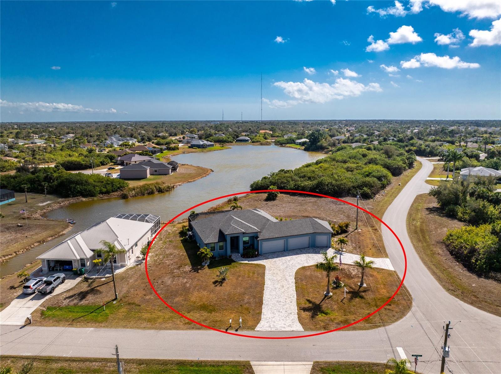 ROTONDA LAKES - Residential