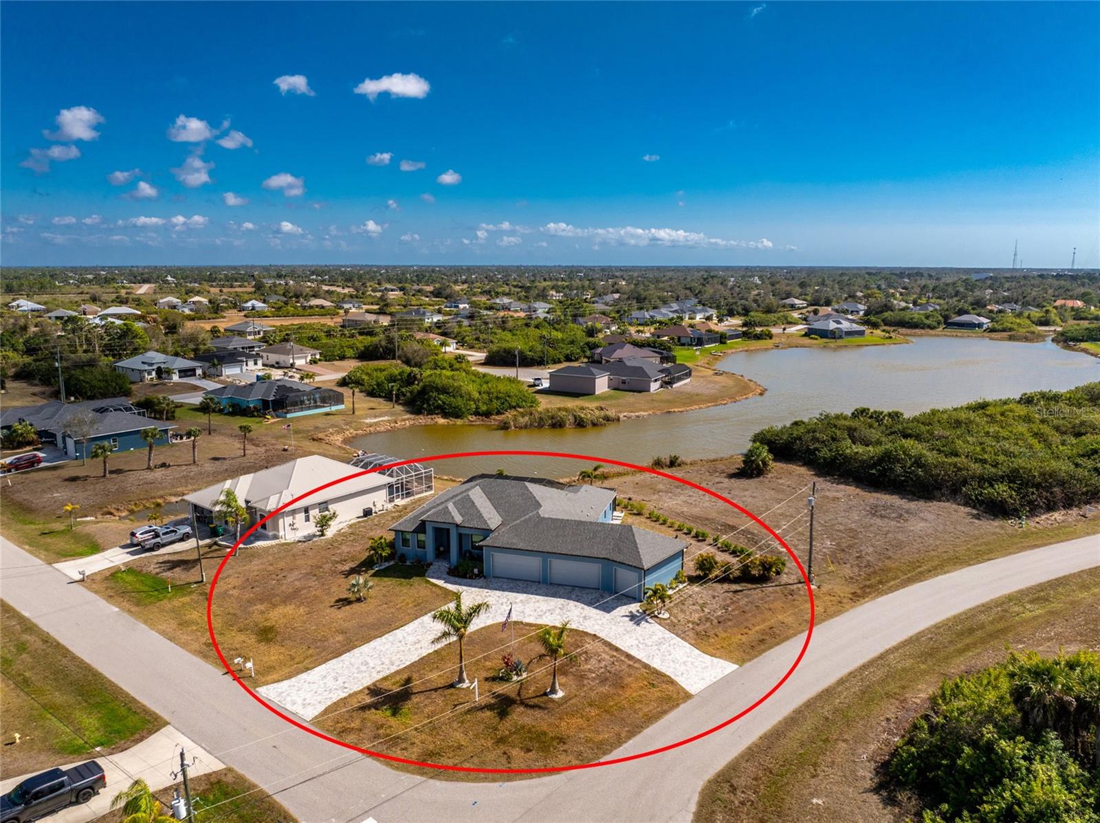 ROTONDA LAKES - Residential