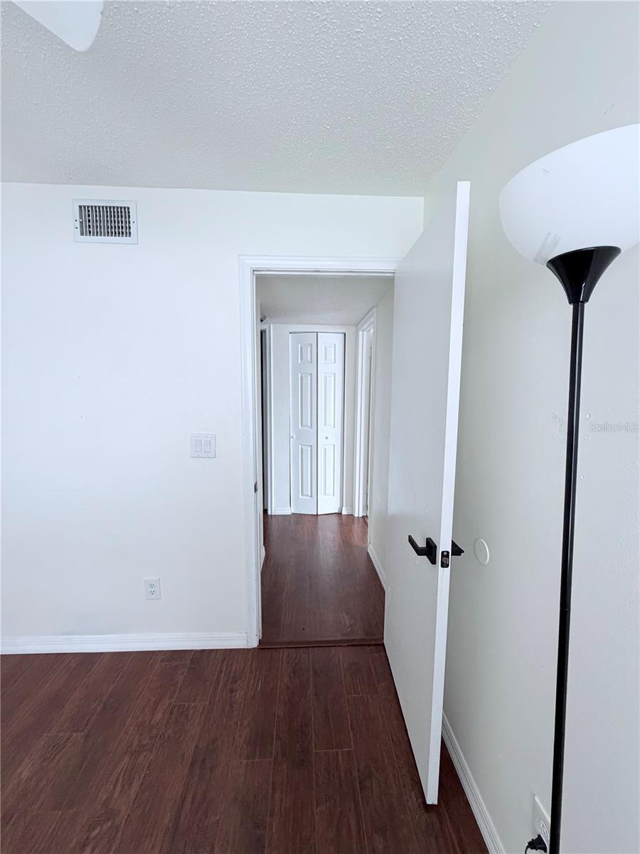 SOUTHPOINTE CONDO - Residential Lease