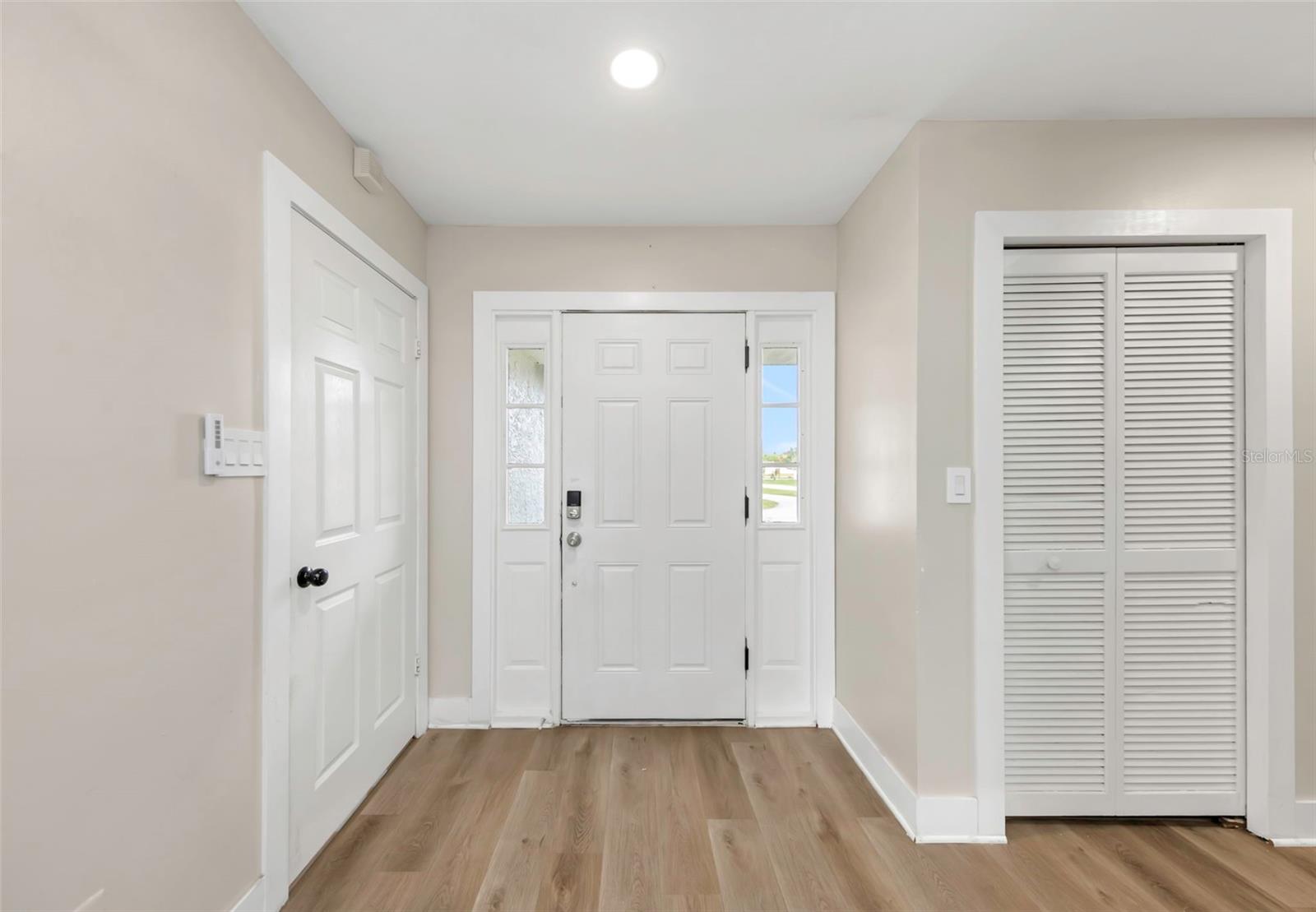 LAKE PADGETT ESTATES - Residential Lease
