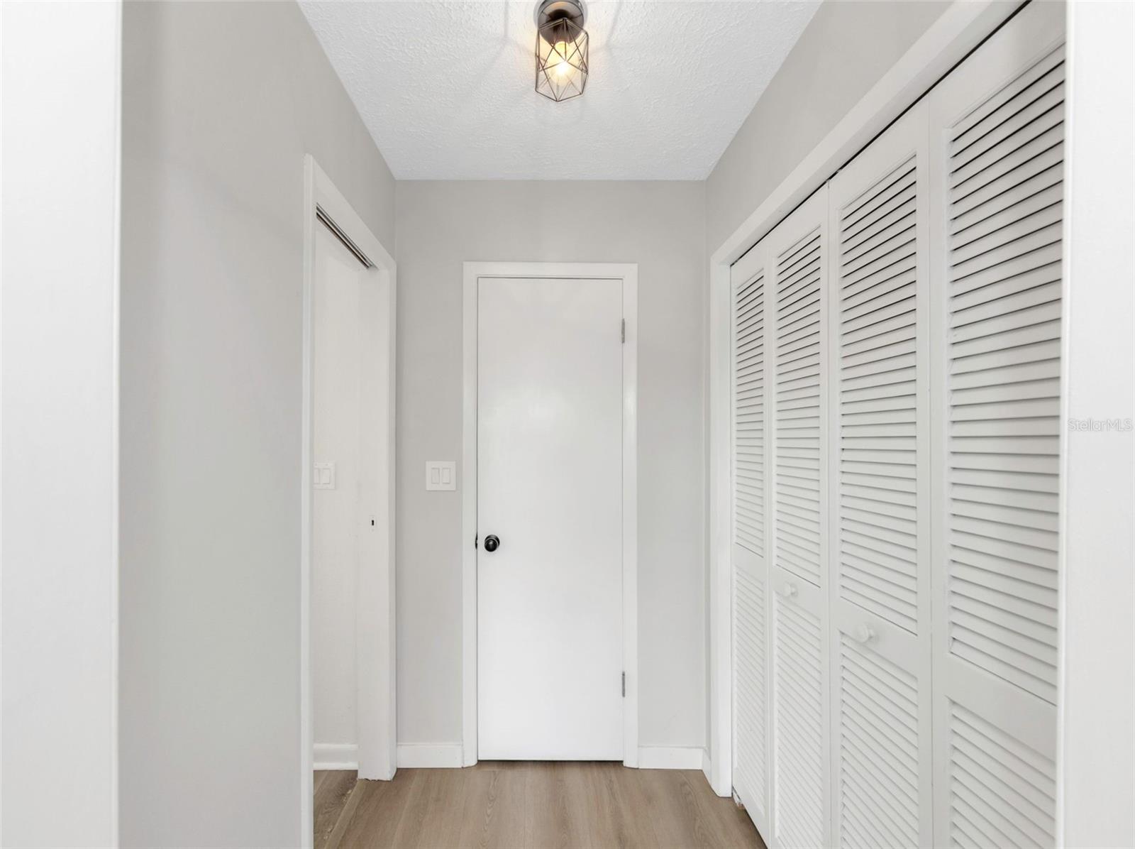 LAKE PADGETT ESTATES - Residential Lease