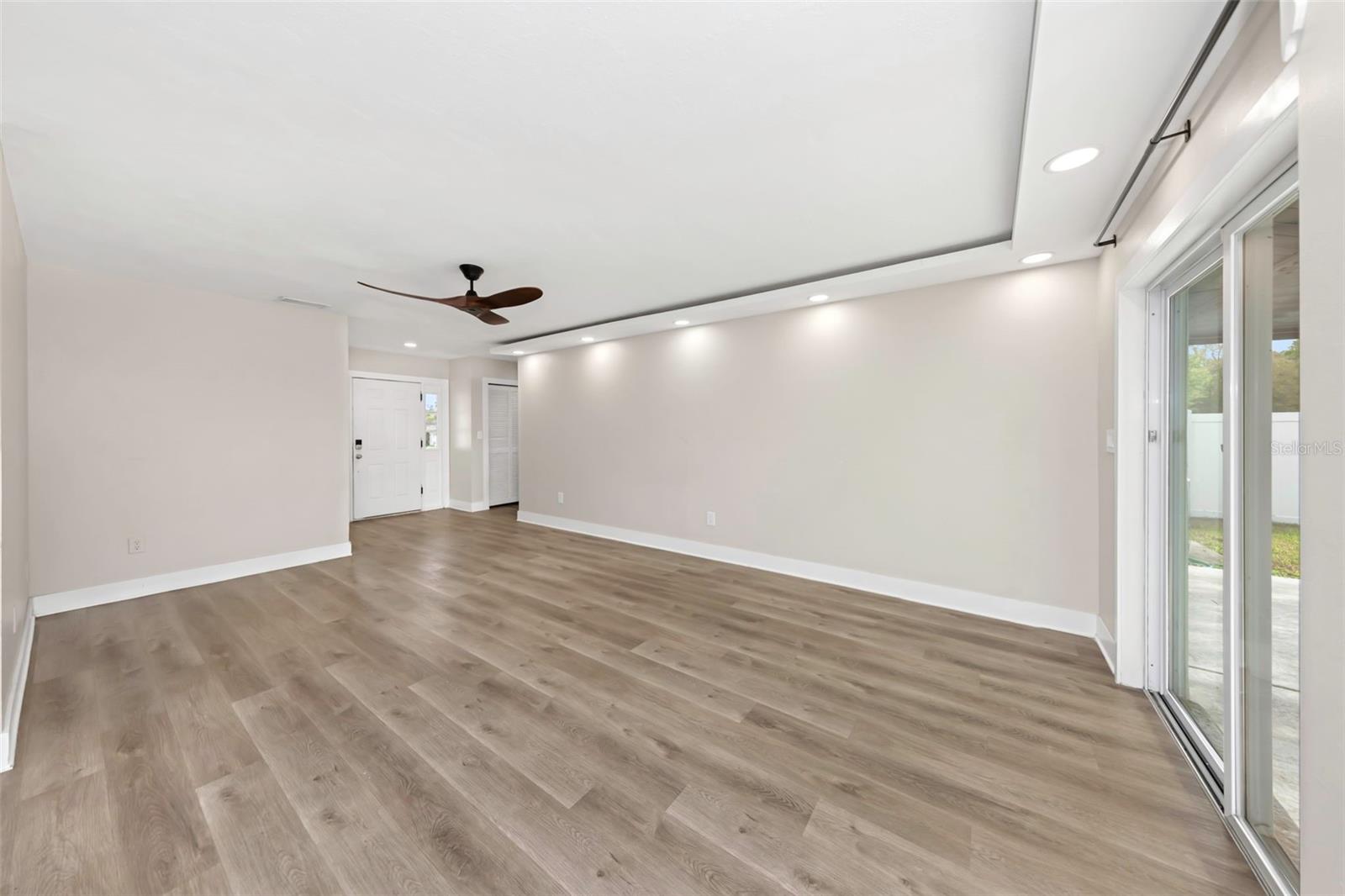 LAKE PADGETT ESTATES - Residential Lease