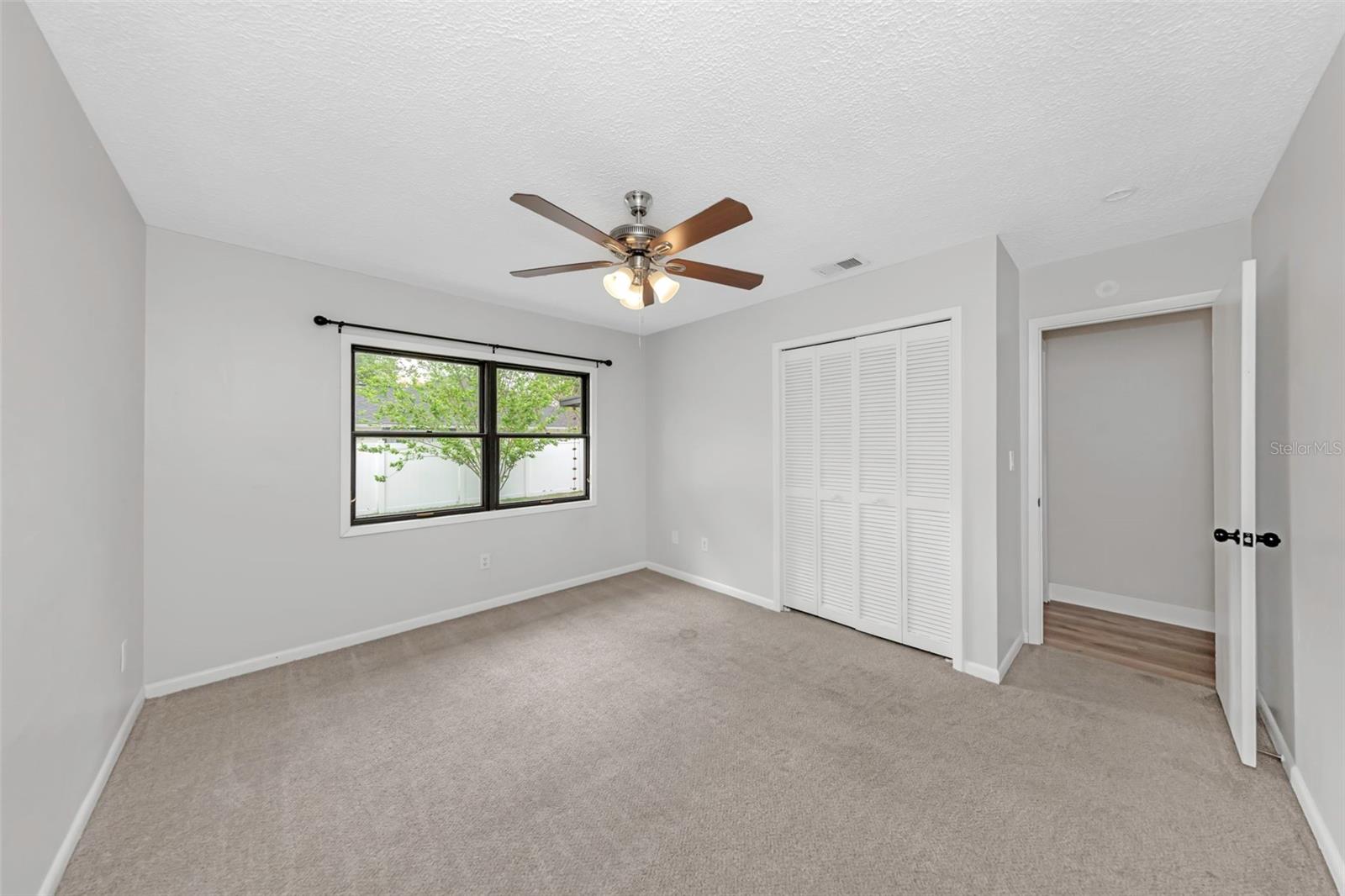 LAKE PADGETT ESTATES - Residential Lease