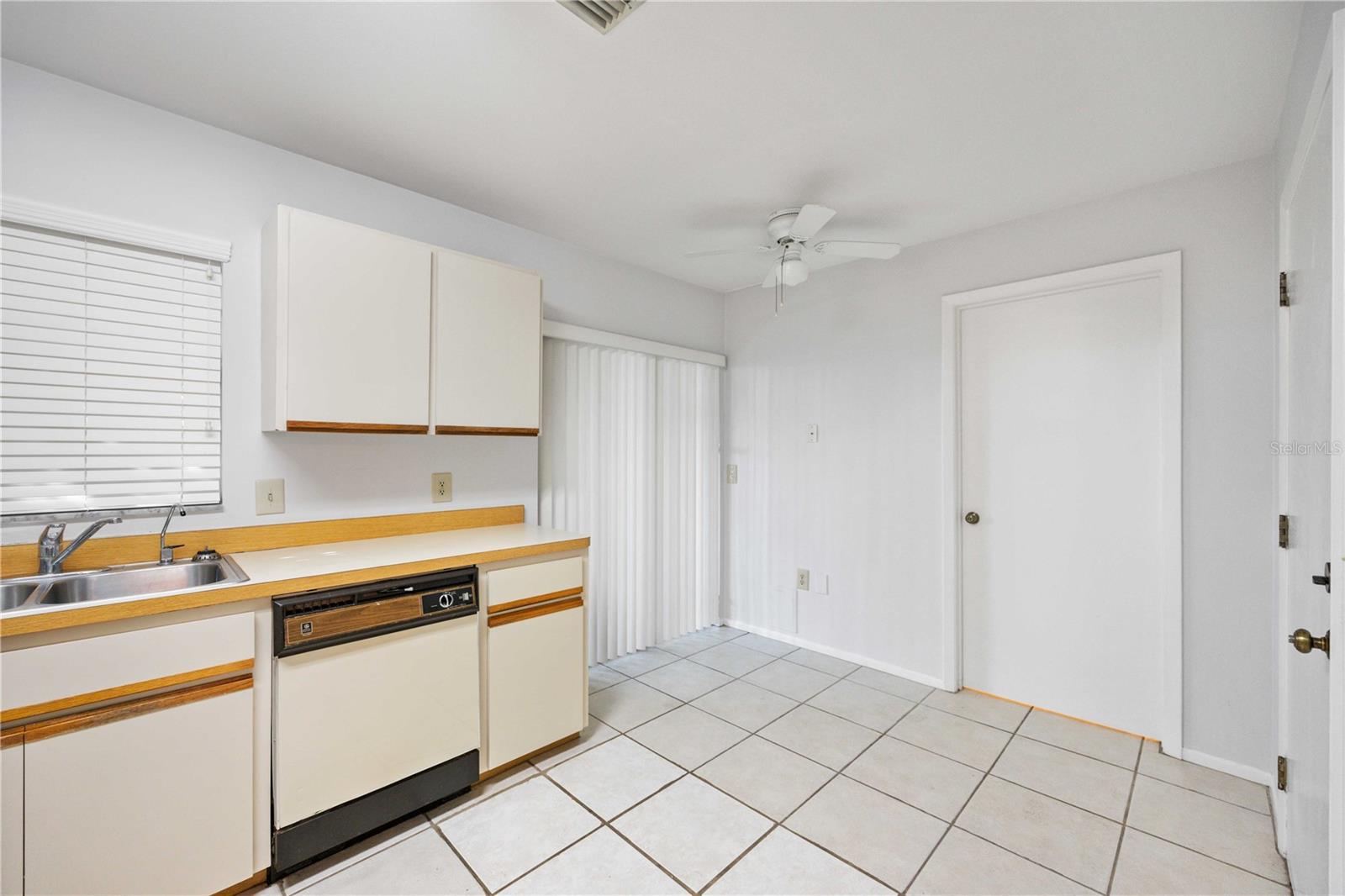 LAKEBRIDGE PH 1 - Residential
