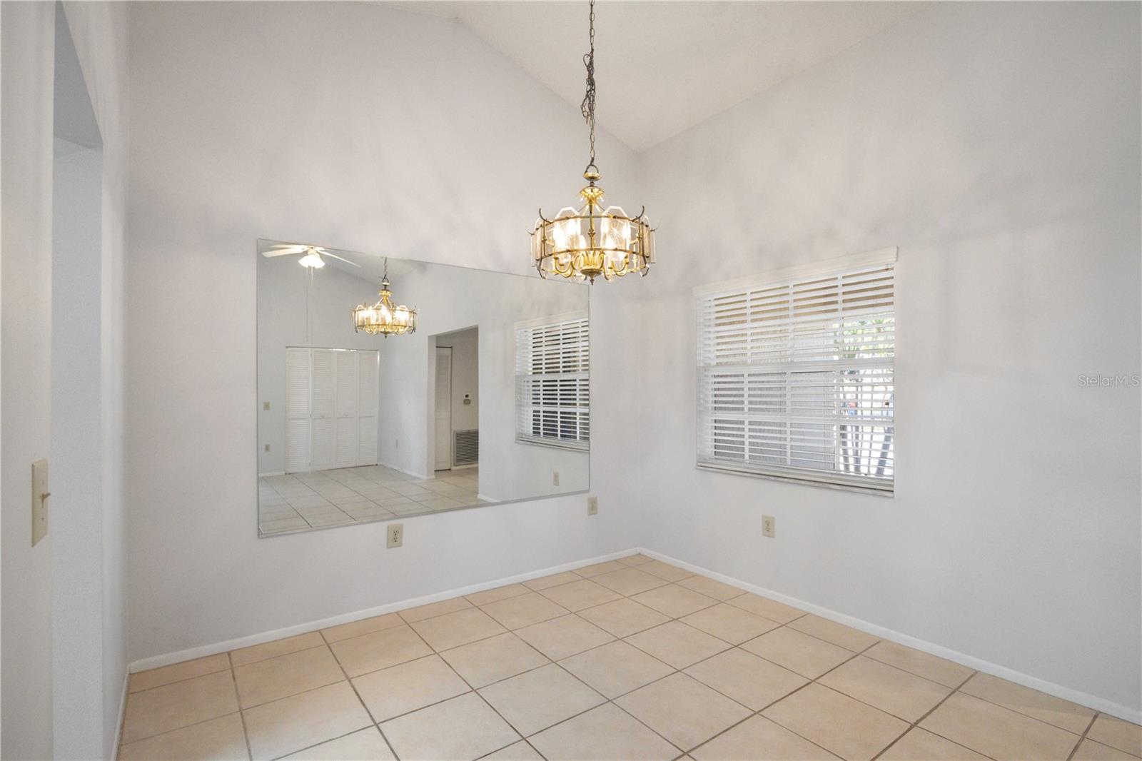 LAKEBRIDGE PH 1 - Residential