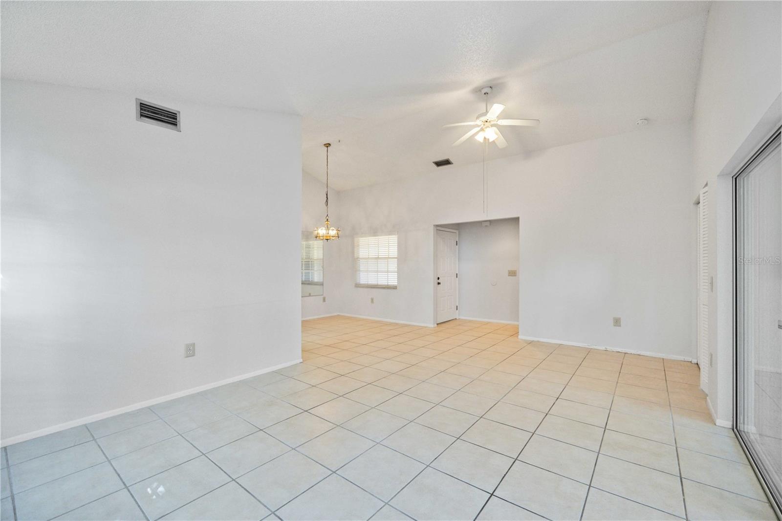LAKEBRIDGE PH 1 - Residential