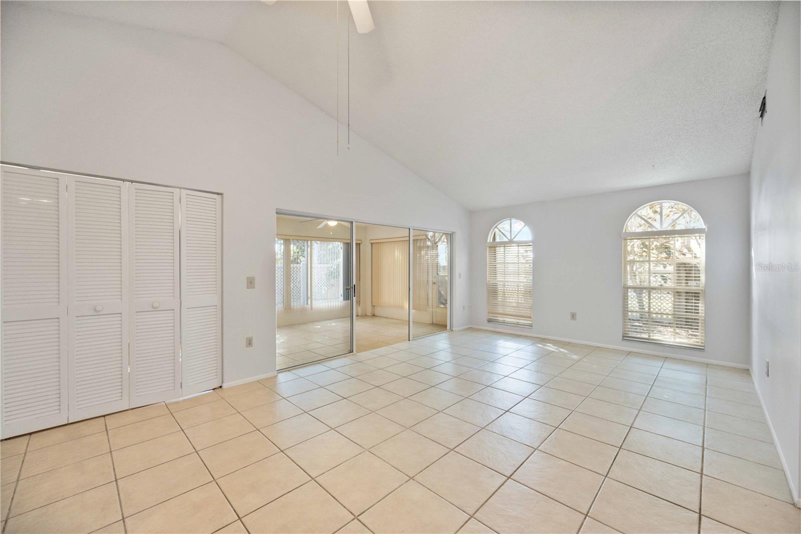 LAKEBRIDGE PH 1 - Residential