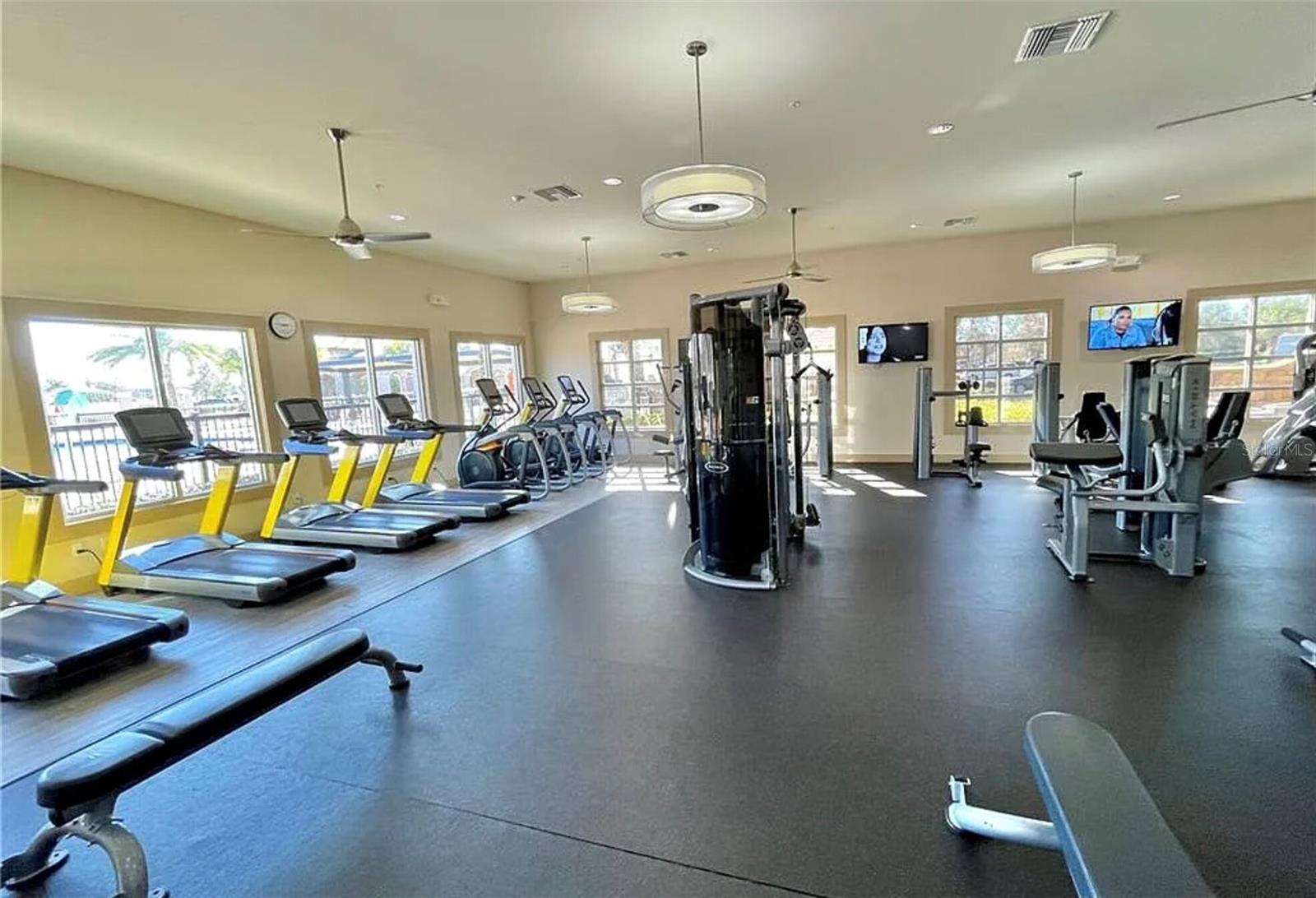 EAGLE CREEK - Residential Lease