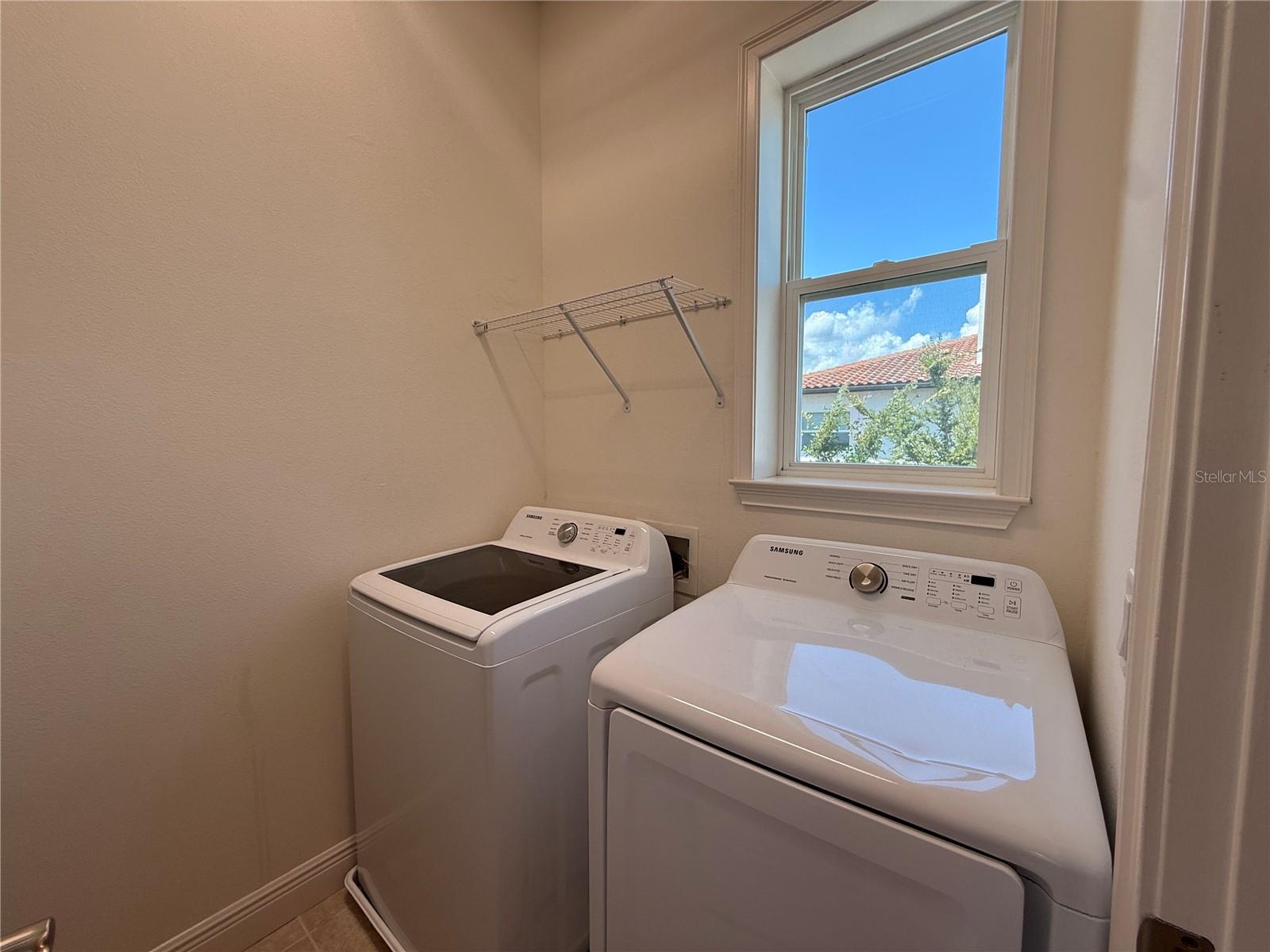 EAGLE CREEK - Residential Lease
