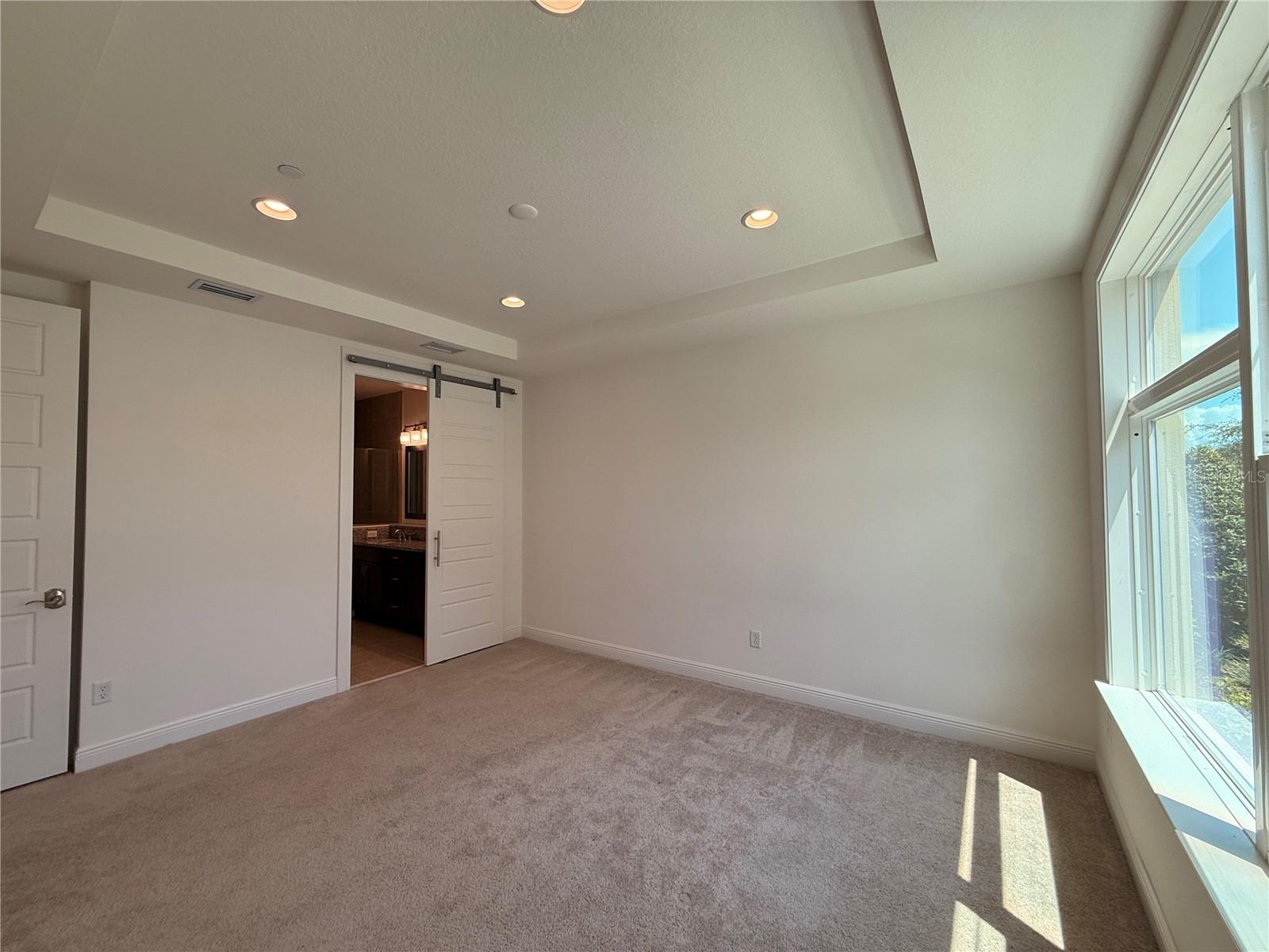EAGLE CREEK - Residential Lease