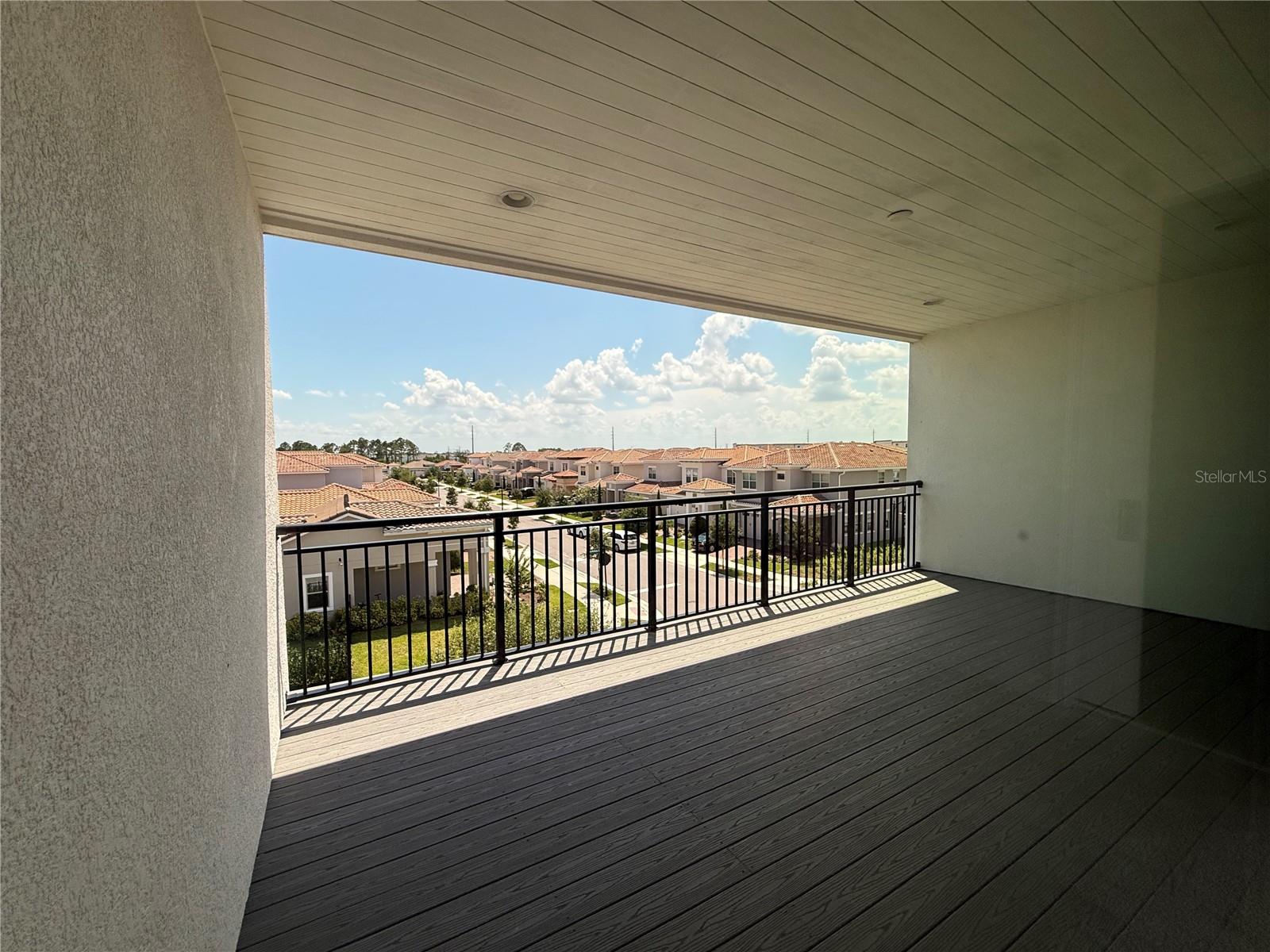 EAGLE CREEK - Residential Lease