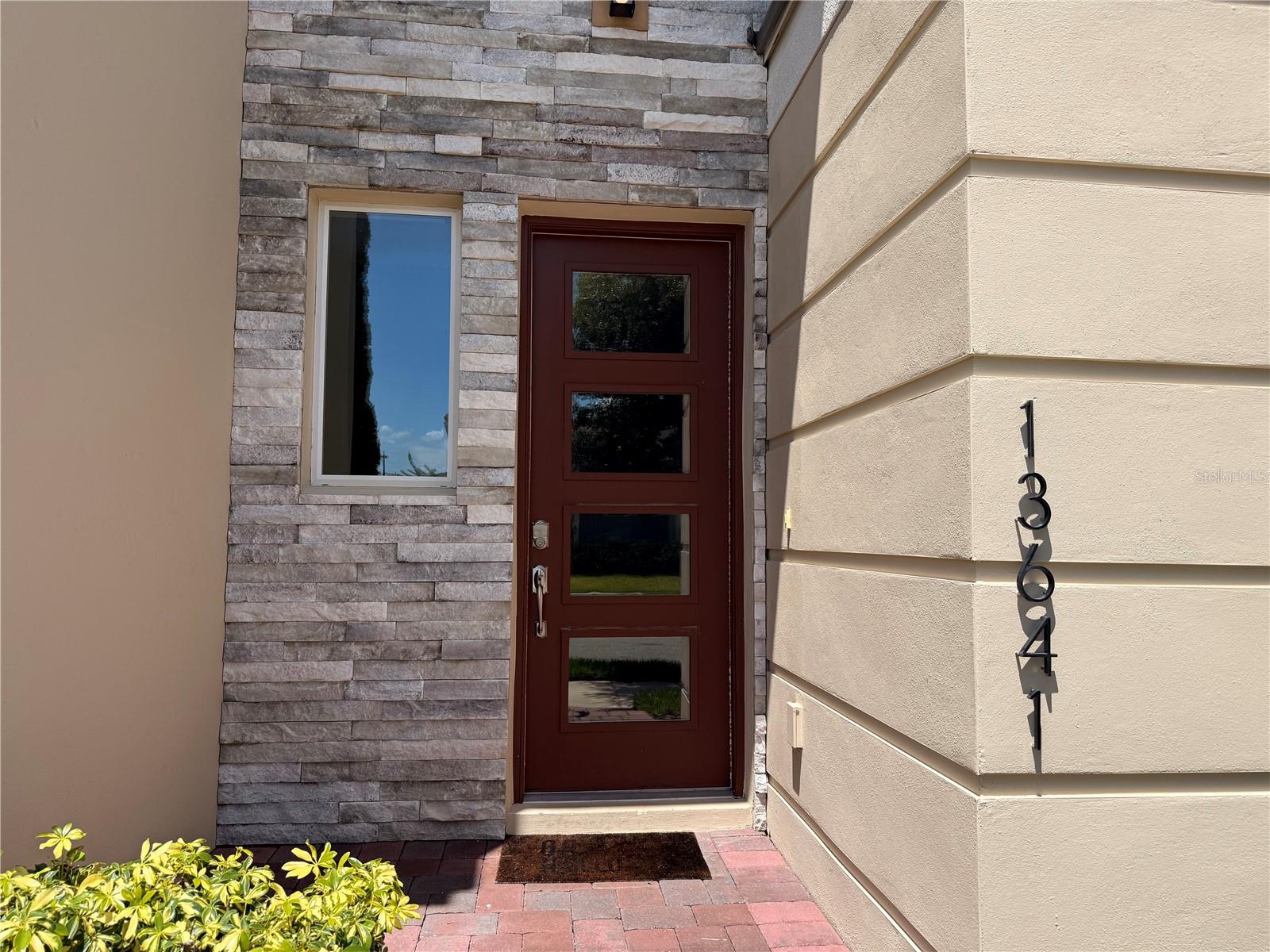 EAGLE CREEK - Residential Lease