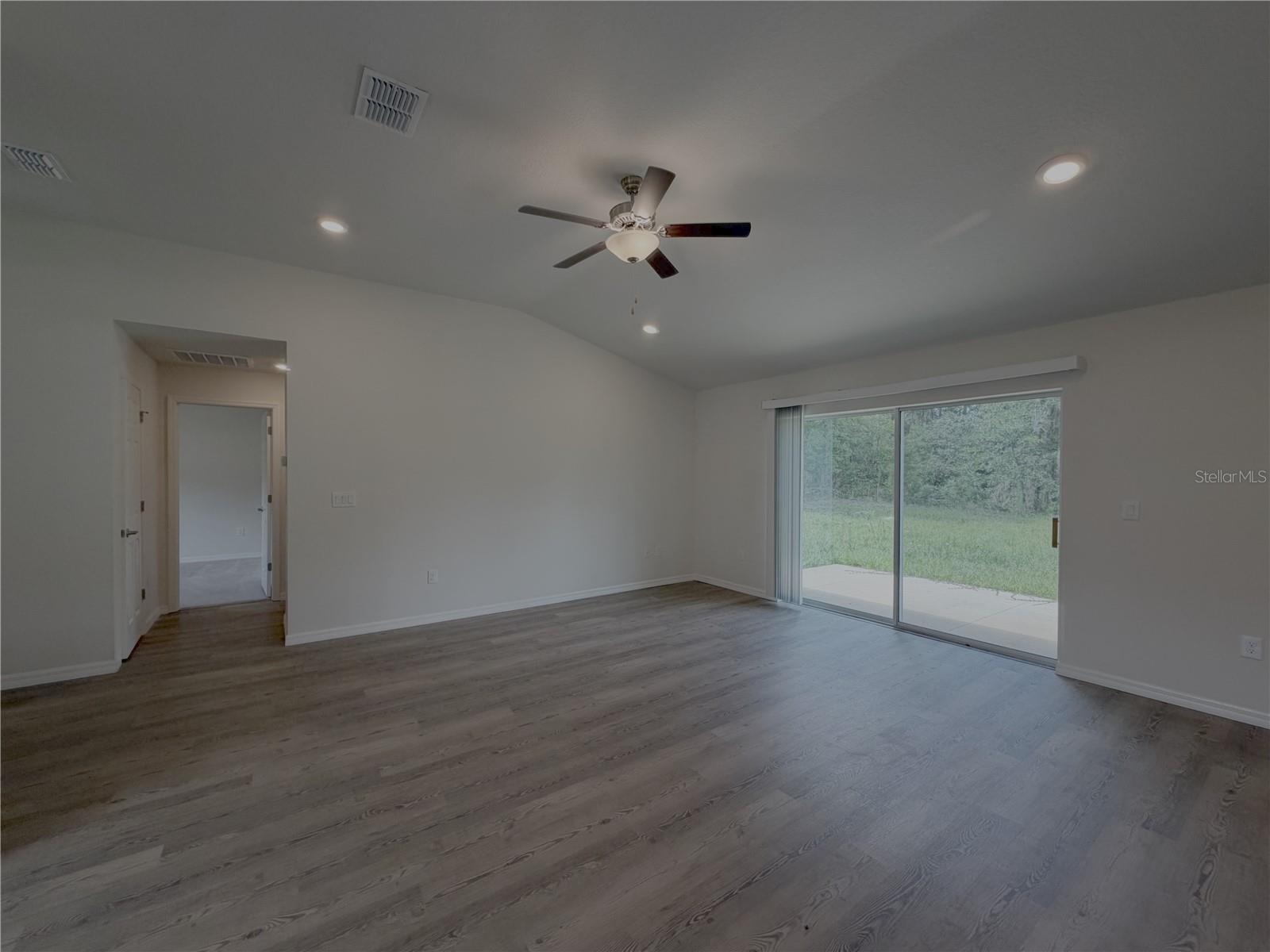 MARION OAKS UN TWELVE - Residential Lease