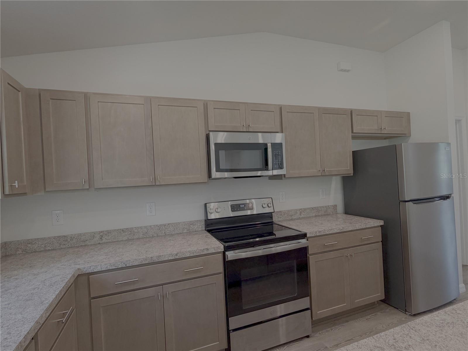 MARION OAKS UN TWELVE - Residential Lease