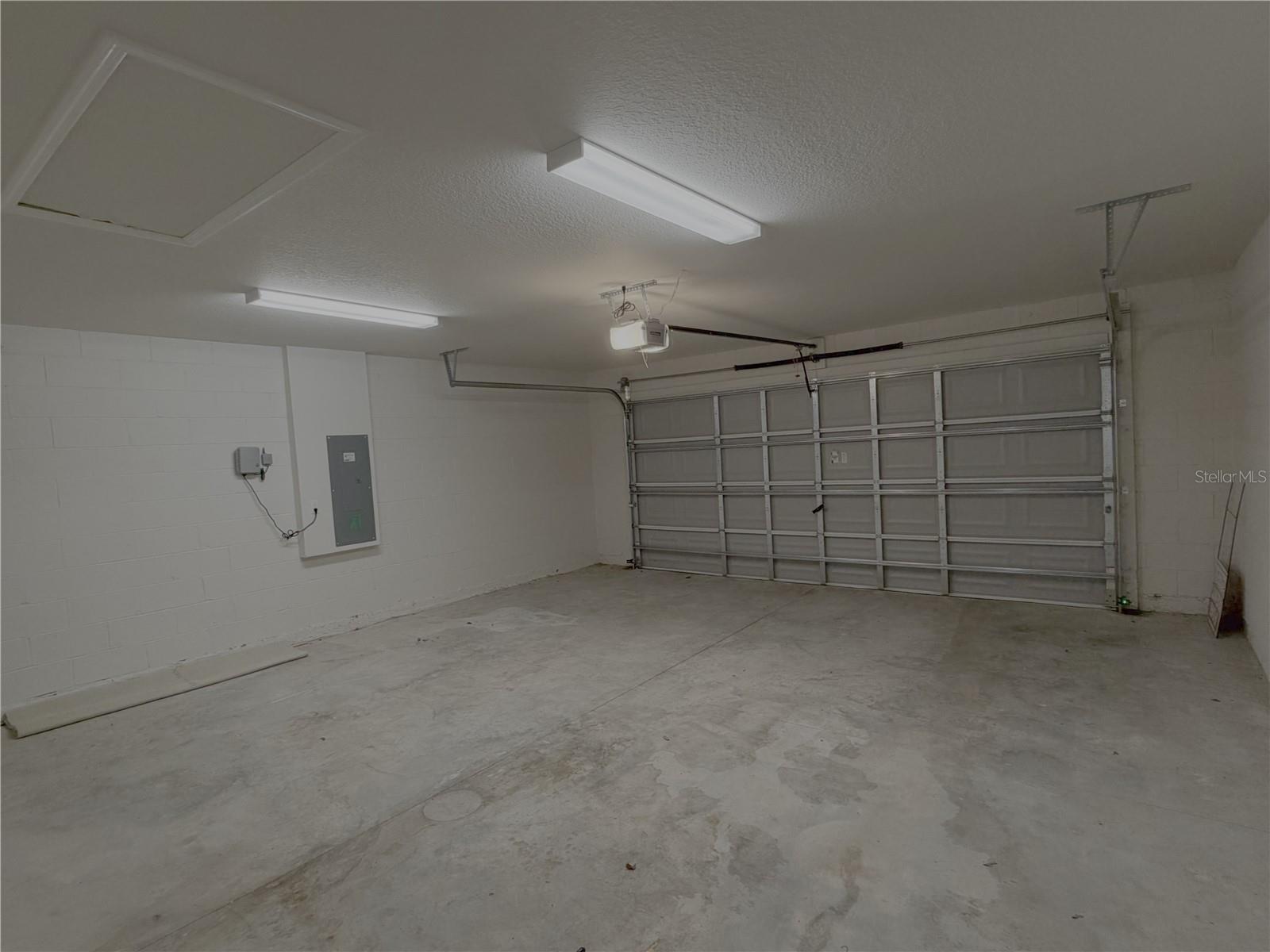 MARION OAKS UN TWELVE - Residential Lease