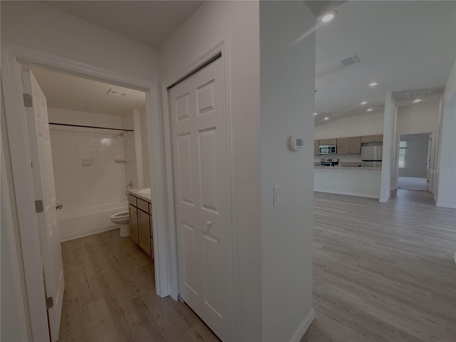 MARION OAKS UN TWELVE - Residential Lease