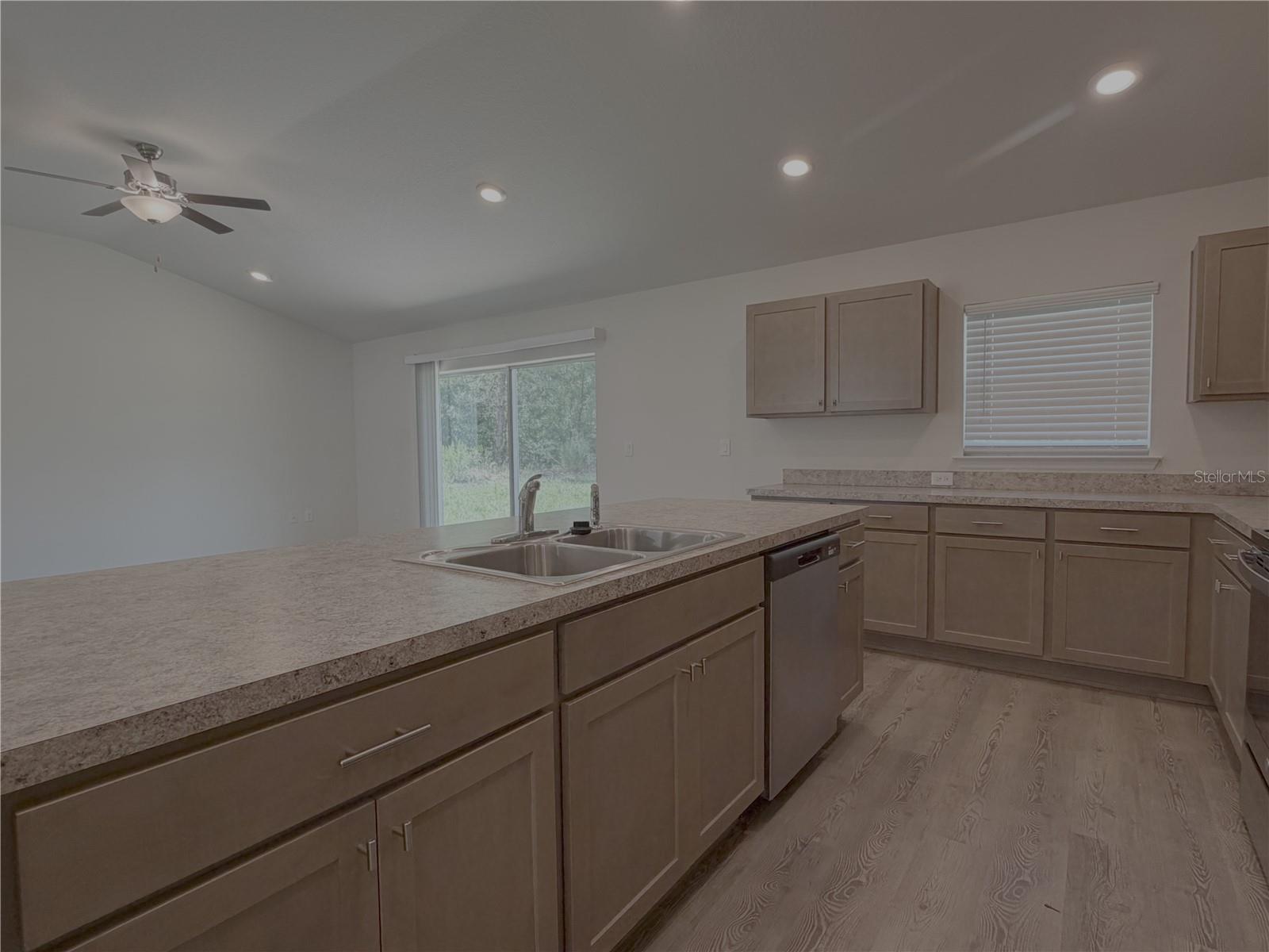 MARION OAKS UN TWELVE - Residential Lease