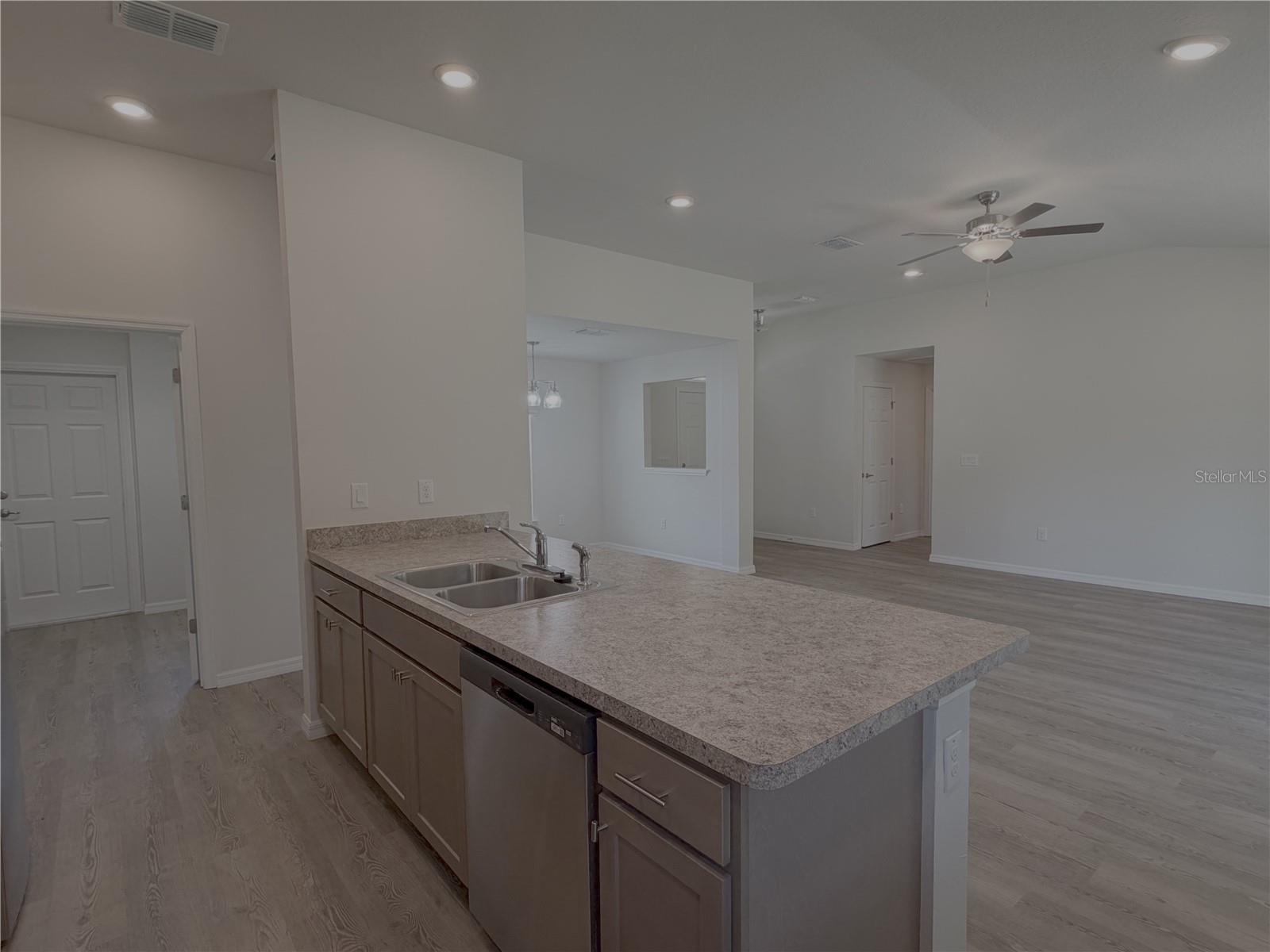 MARION OAKS UN TWELVE - Residential Lease