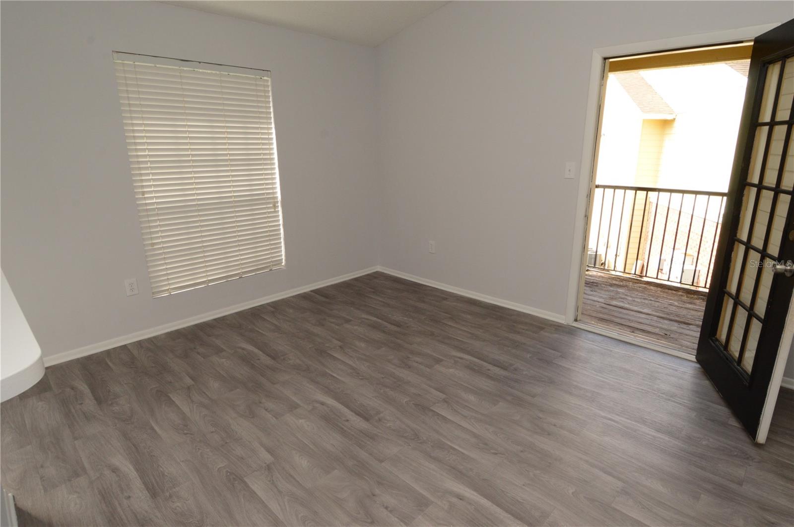 THE GRAND RESERVE CONDO - Residential Lease