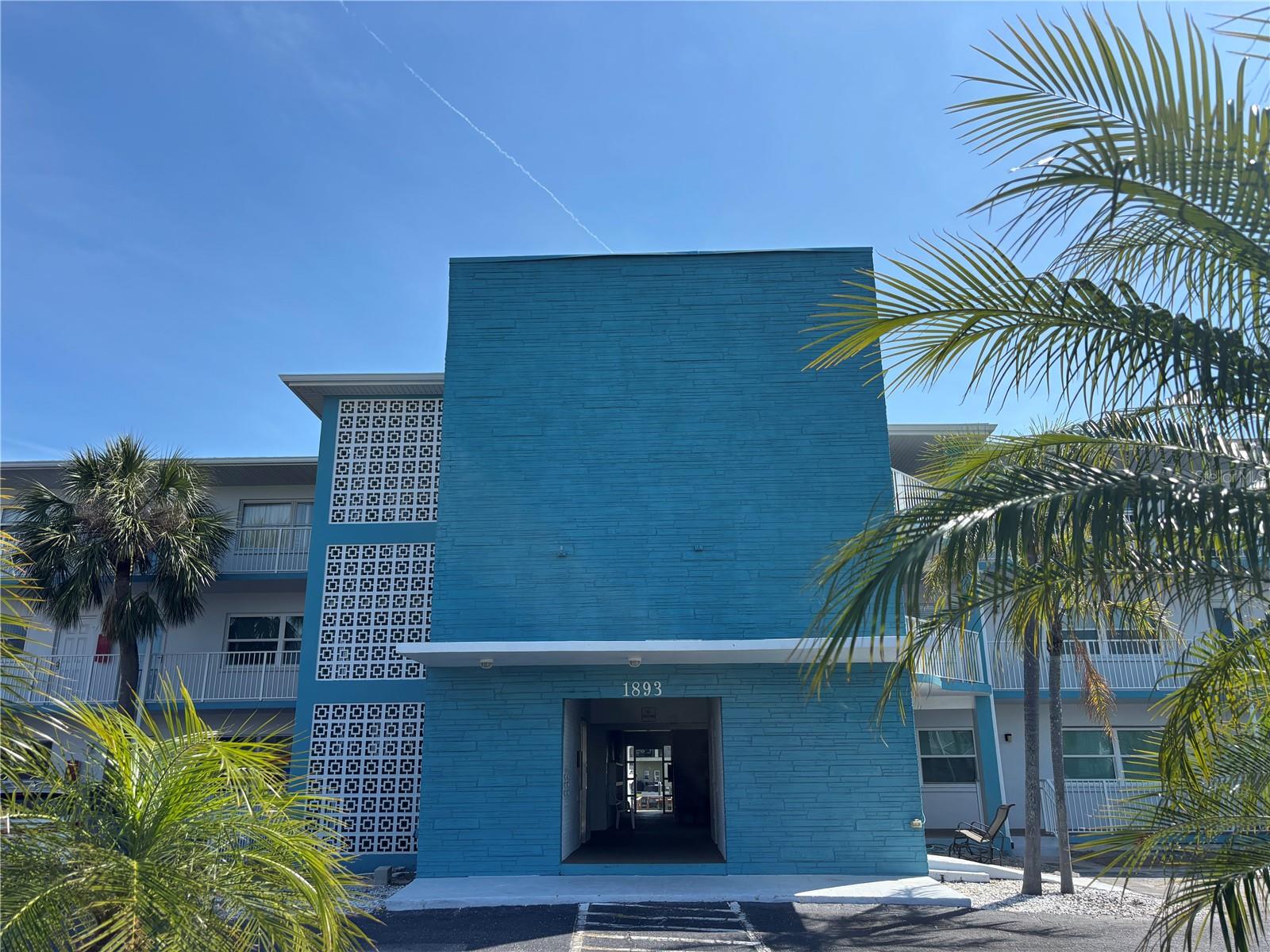SHORE PLAZA BLDG - Residential