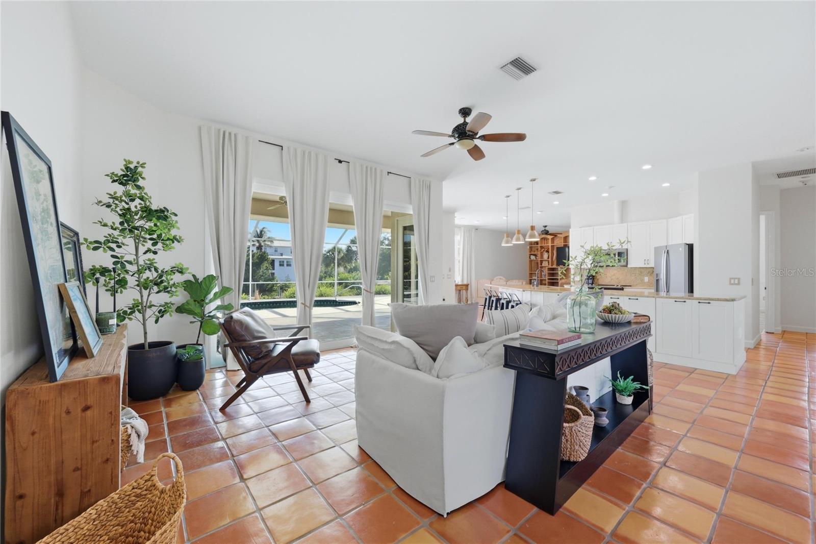 CAPE HAZE WINDWARD - Residential