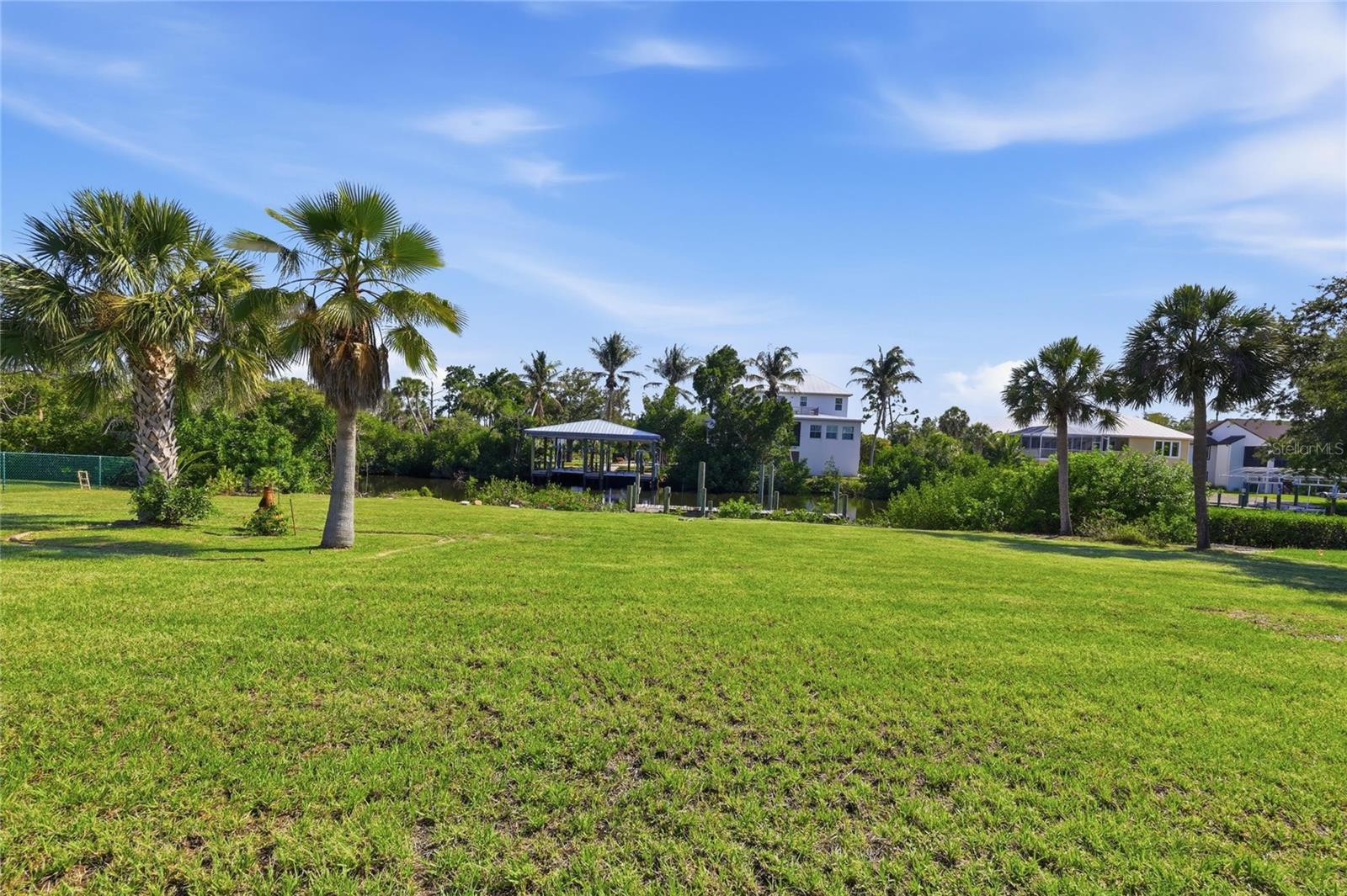 CAPE HAZE WINDWARD - Residential