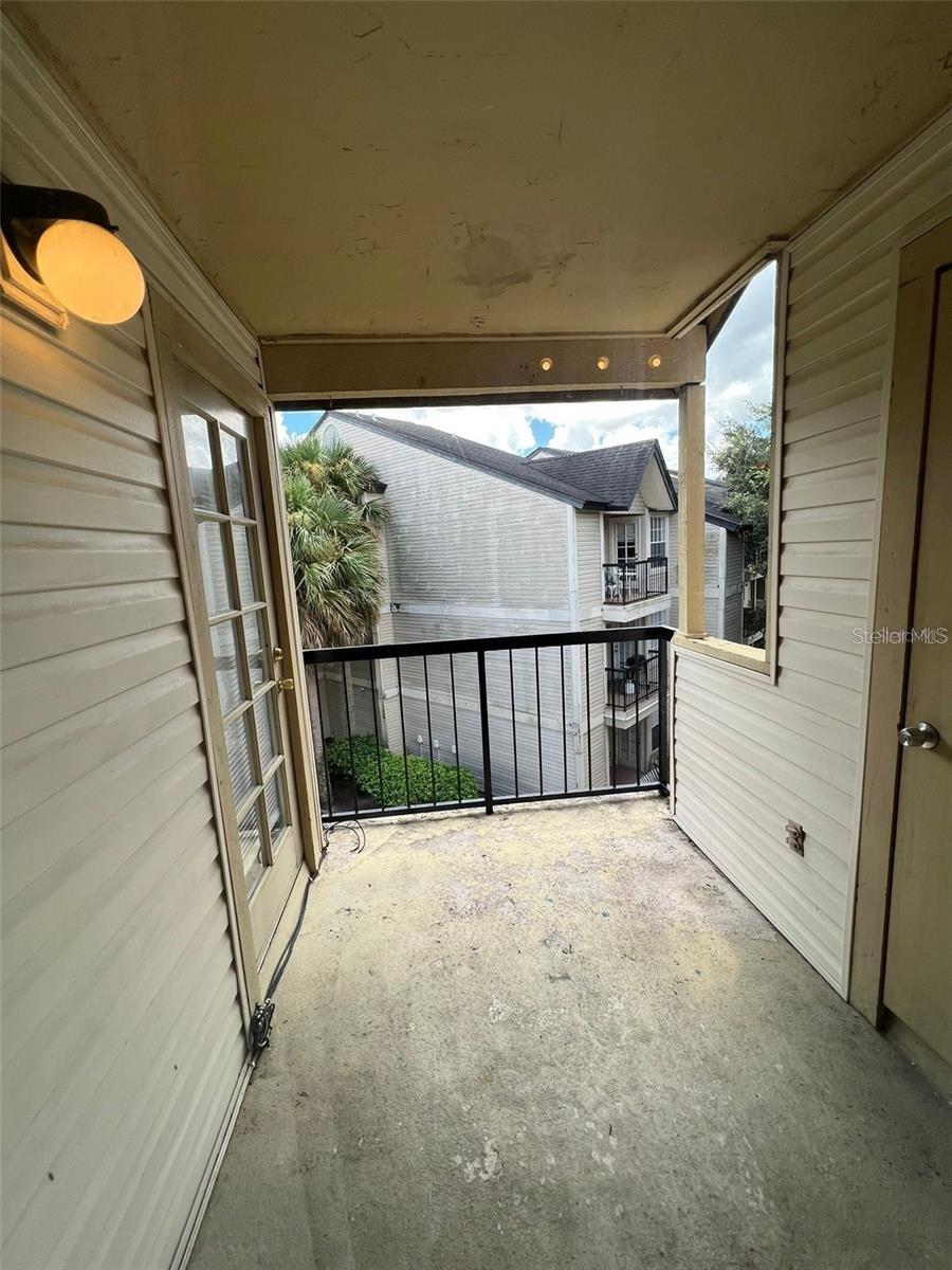 PLAZA/MILLENIUM - Residential Lease