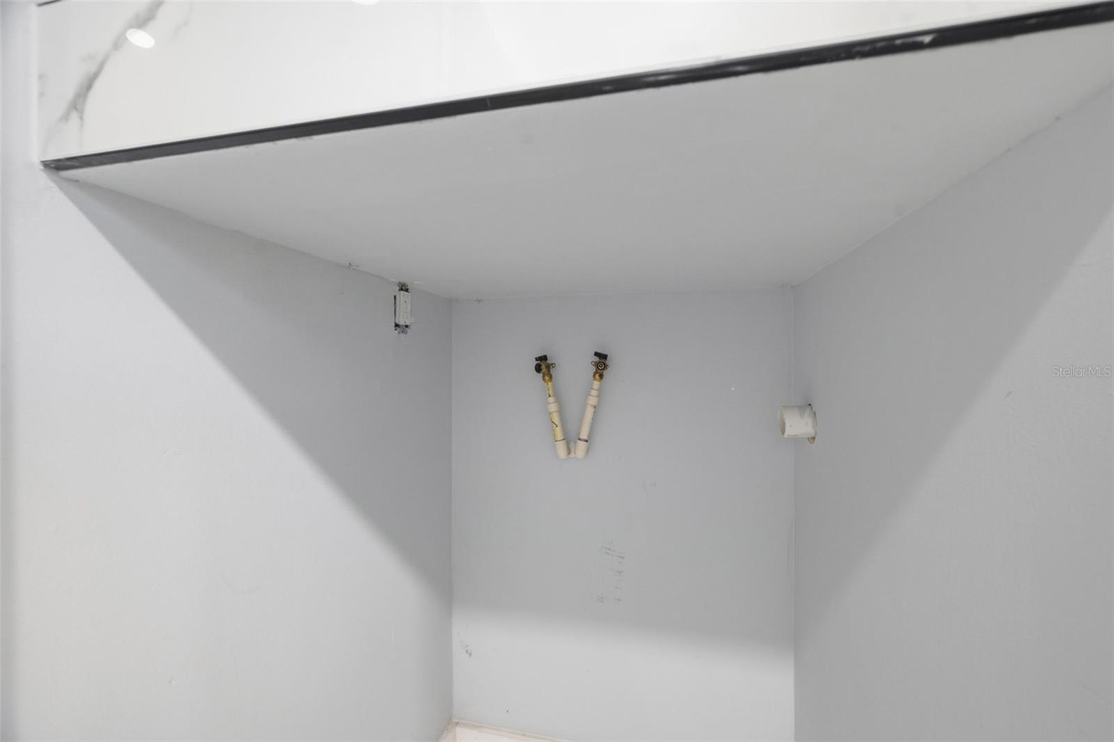 NEWPORT UNIT 1 - Residential