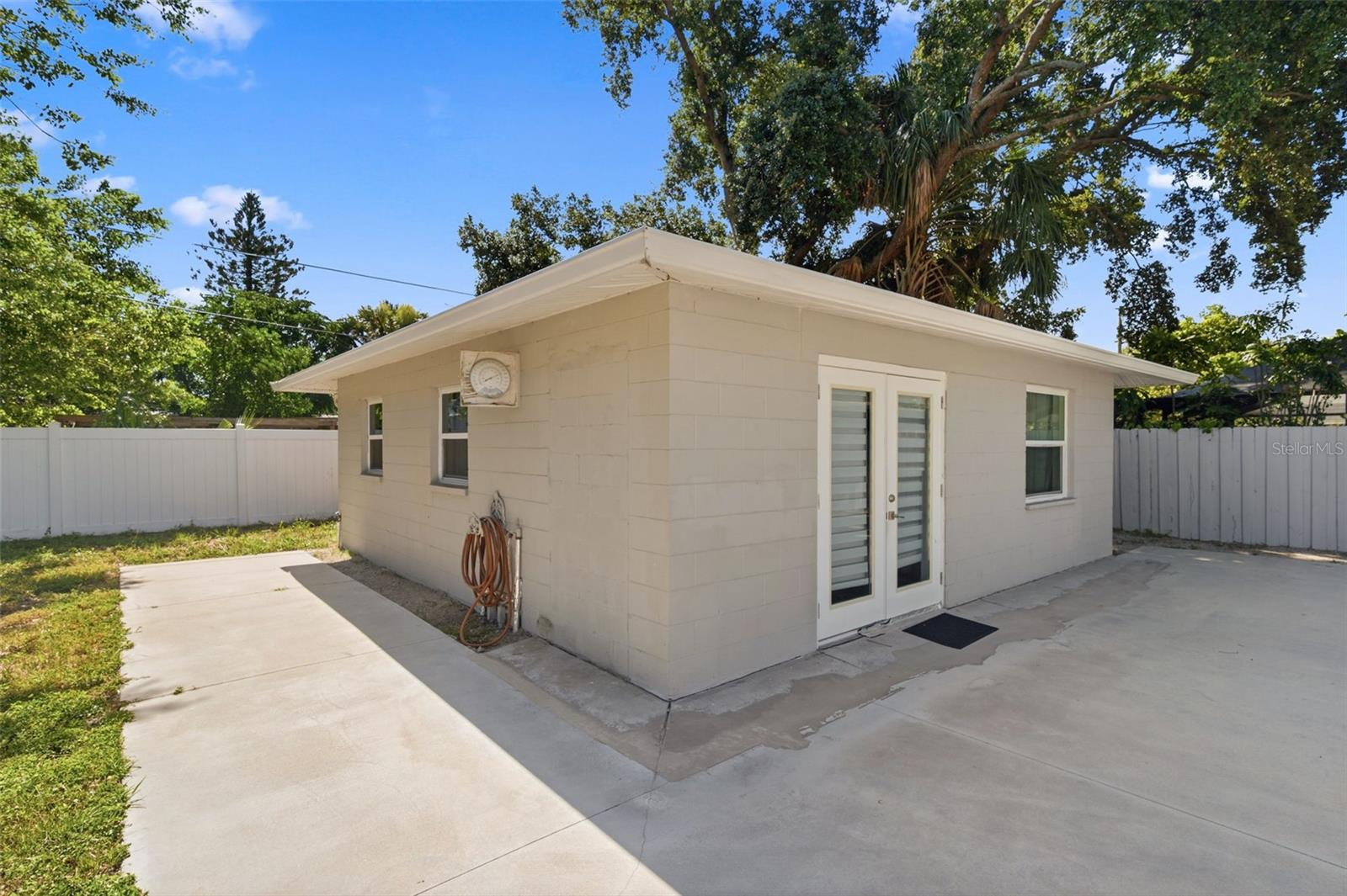 NEWPORT UNIT 1 - Residential