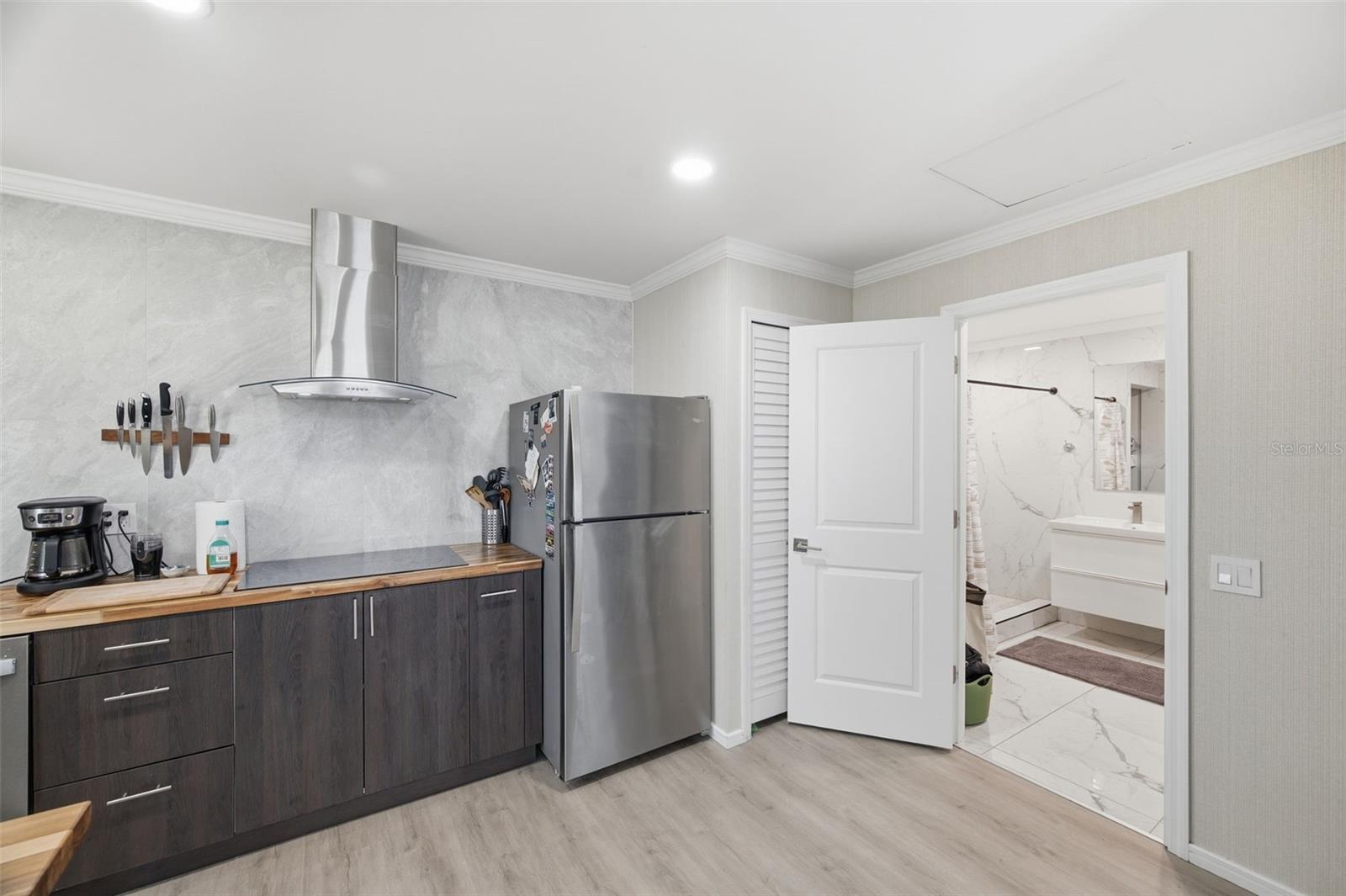 NEWPORT UNIT 1 - Residential