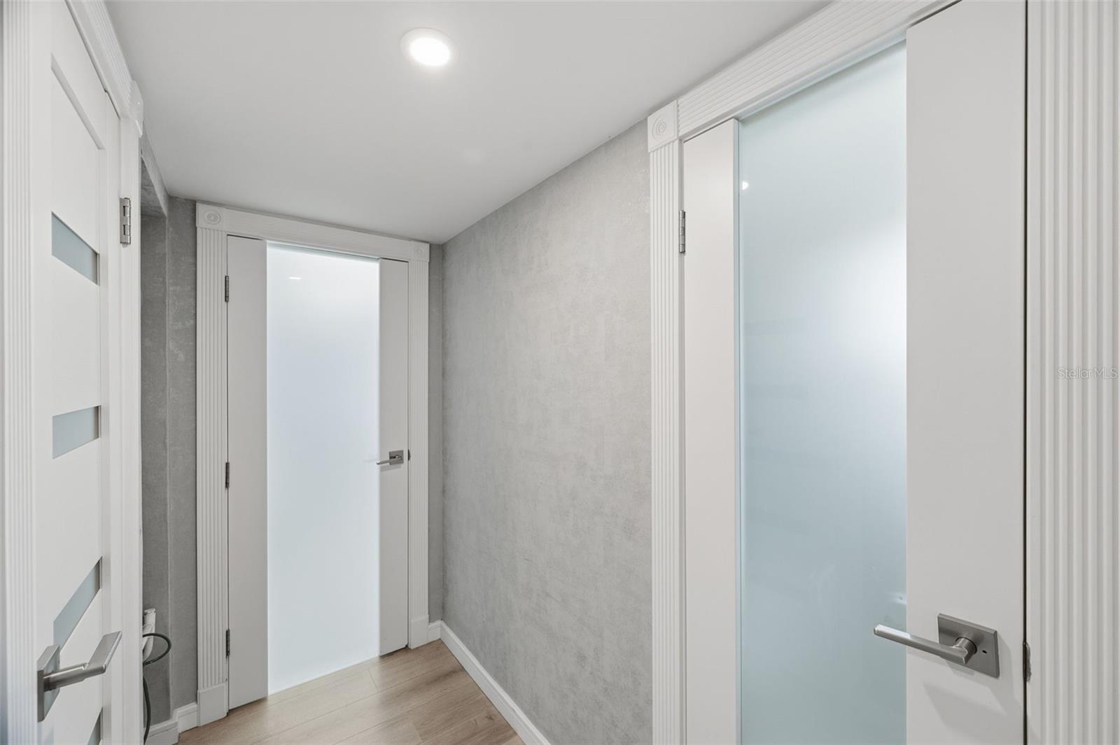 NEWPORT UNIT 1 - Residential
