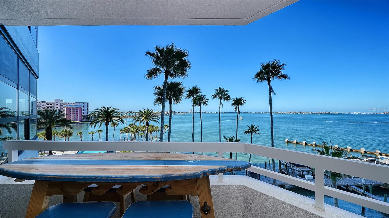 CONDO ON THE BAY - Residential Lease