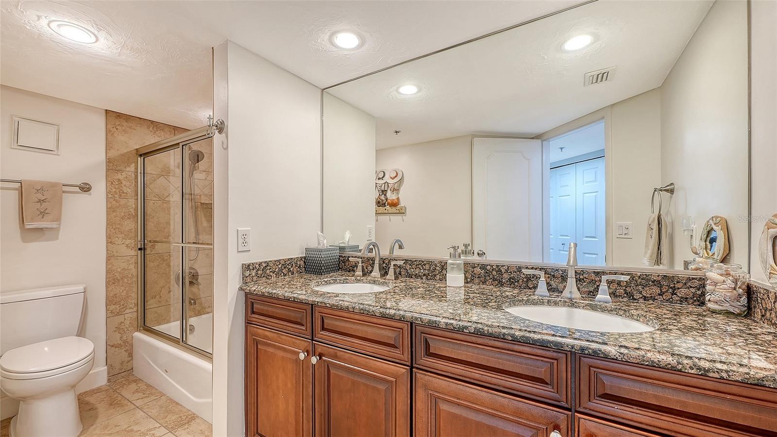 CONDO ON THE BAY - Residential Lease