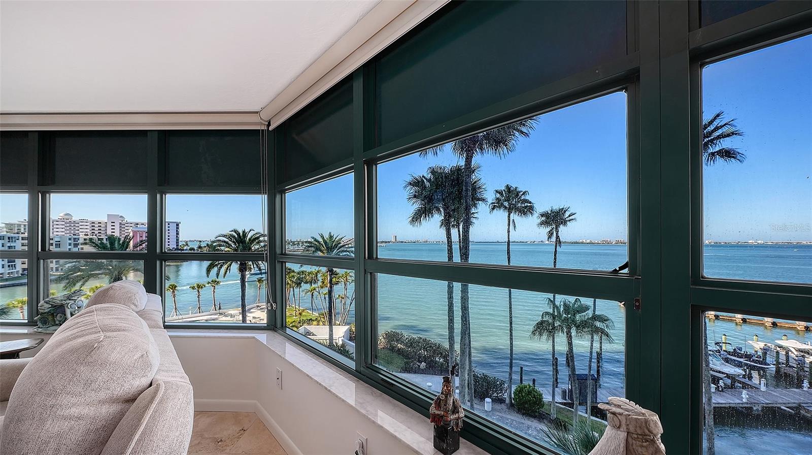 CONDO ON THE BAY - Residential Lease