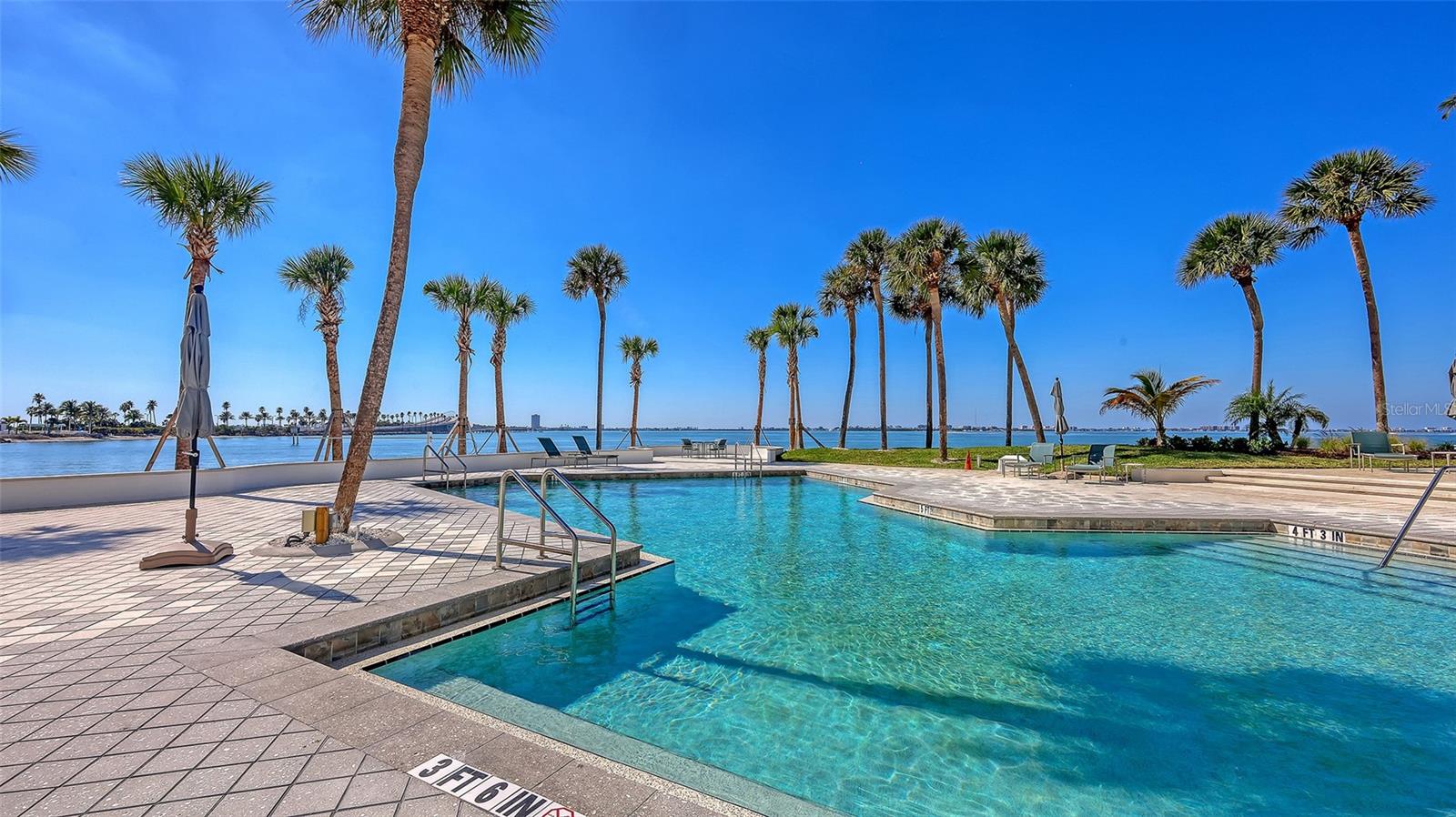 CONDO ON THE BAY - Residential Lease