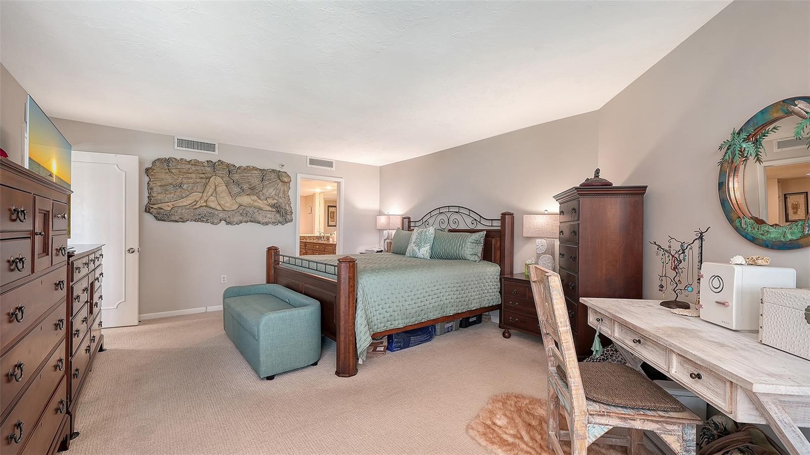 CONDO ON THE BAY - Residential Lease