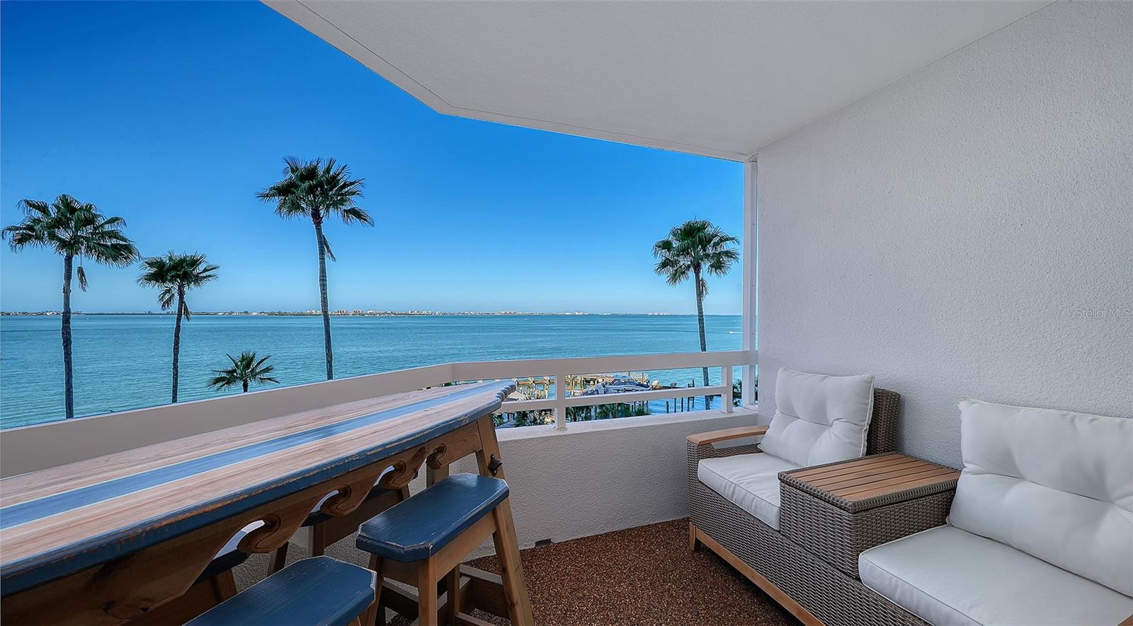 CONDO ON THE BAY - Residential Lease