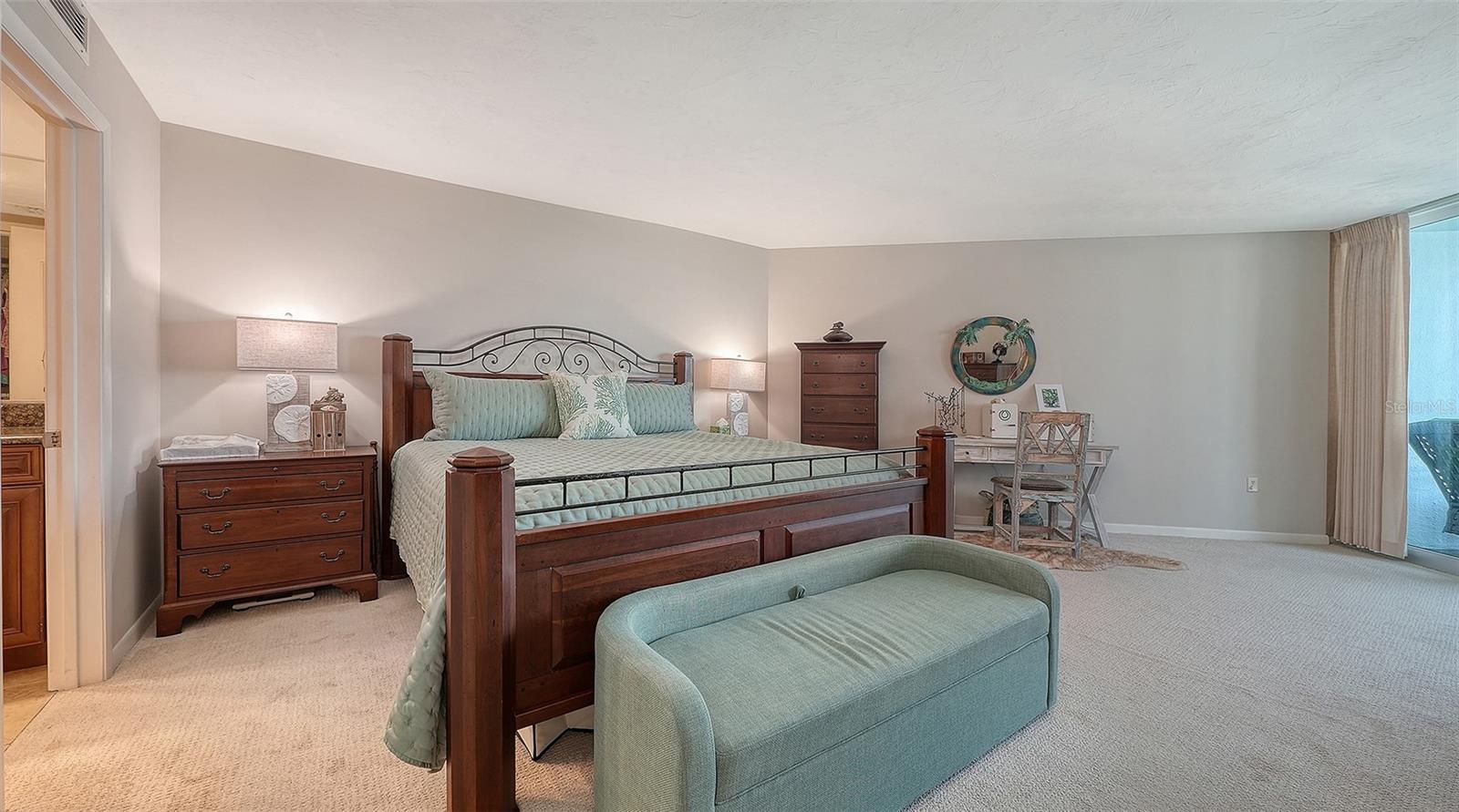 CONDO ON THE BAY - Residential Lease