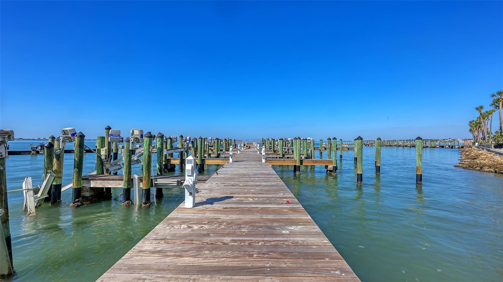 CONDO ON THE BAY - Residential Lease