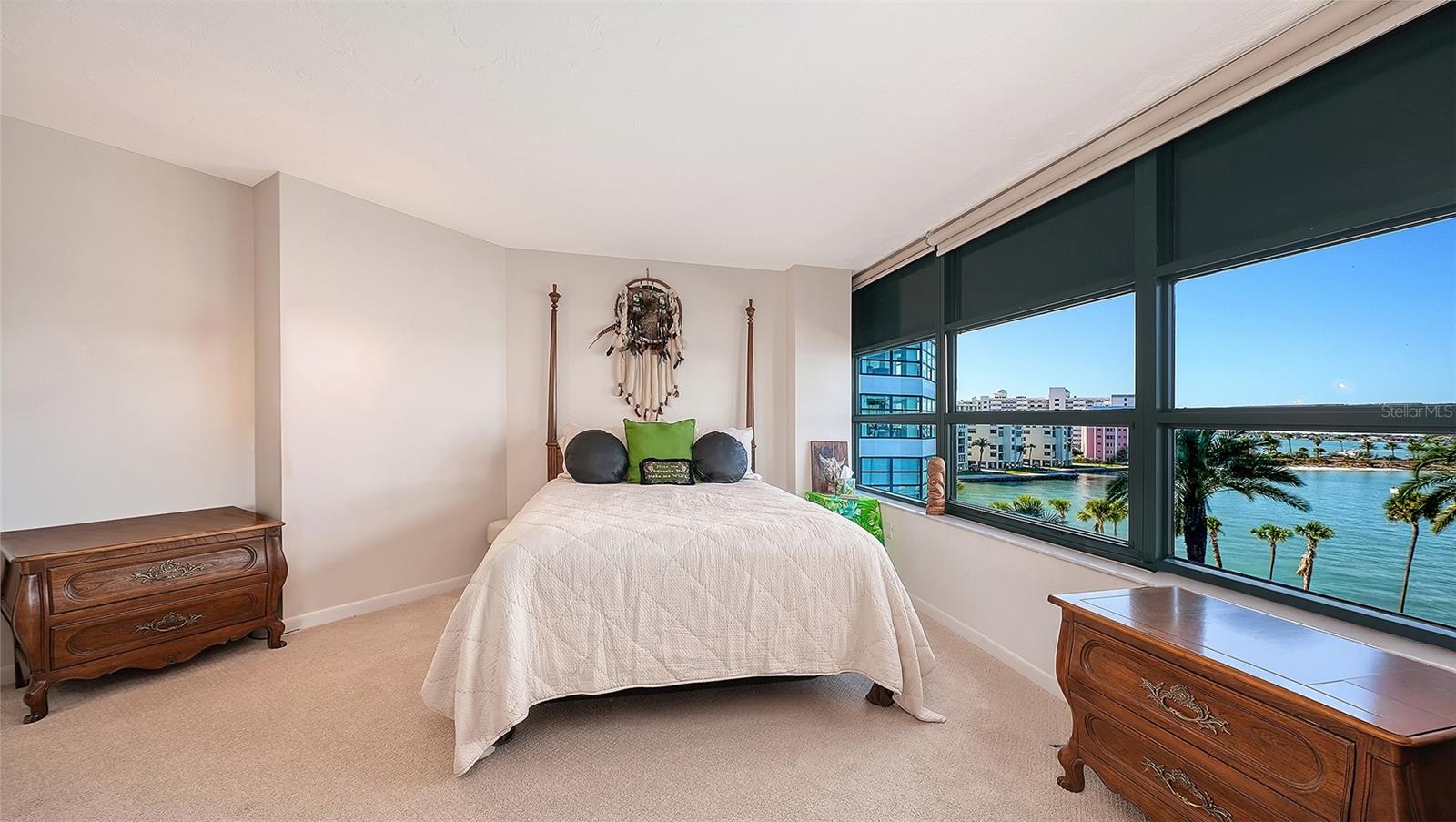 CONDO ON THE BAY - Residential Lease