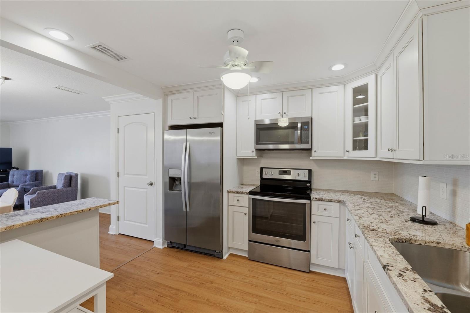 BELLEAIR FOREST - Residential