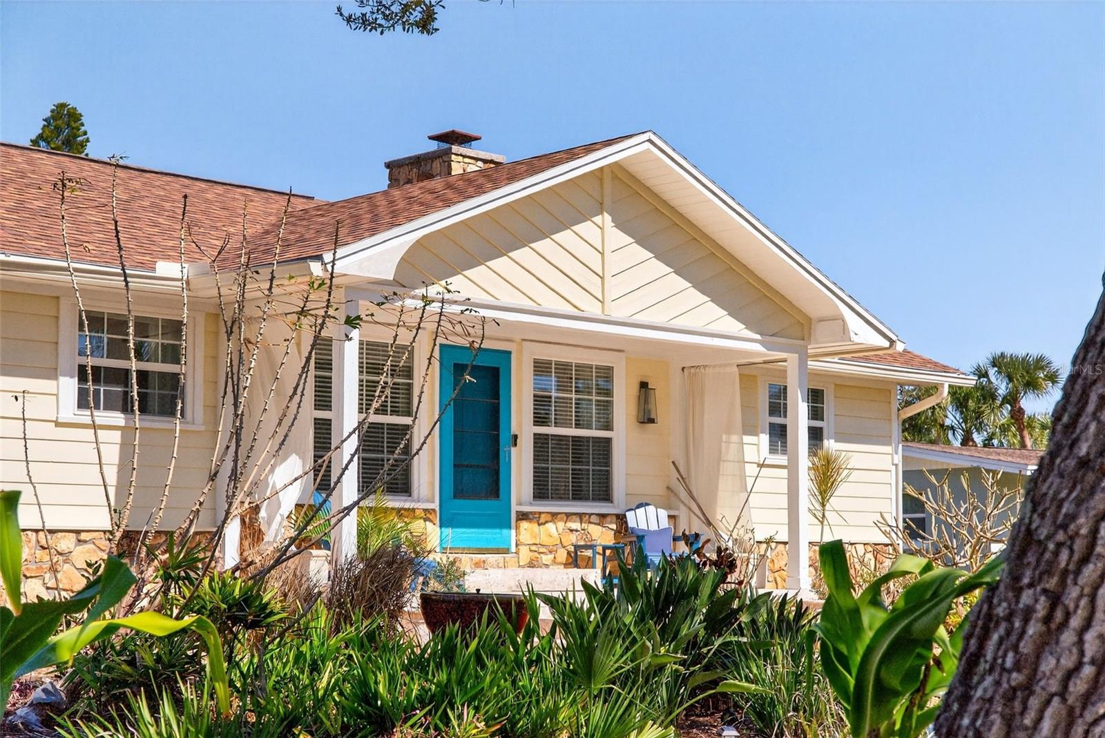 BAY POINT CORR OF - Residential