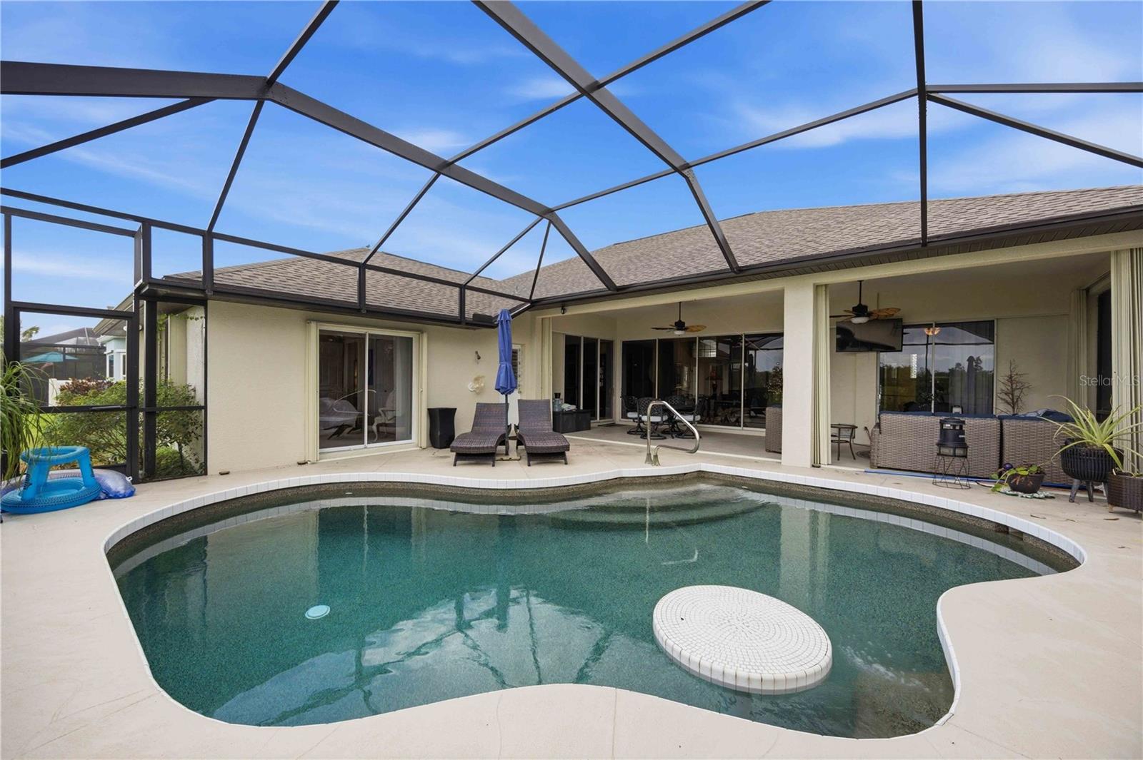 ROTONDA WEST WHITE MARSH - Residential