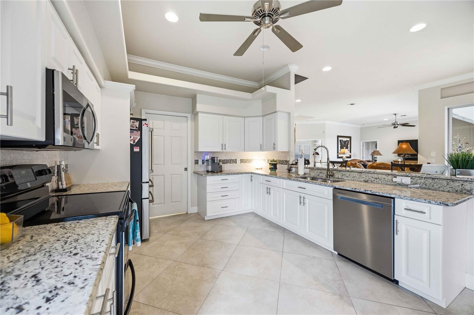 ROTONDA WEST WHITE MARSH - Residential